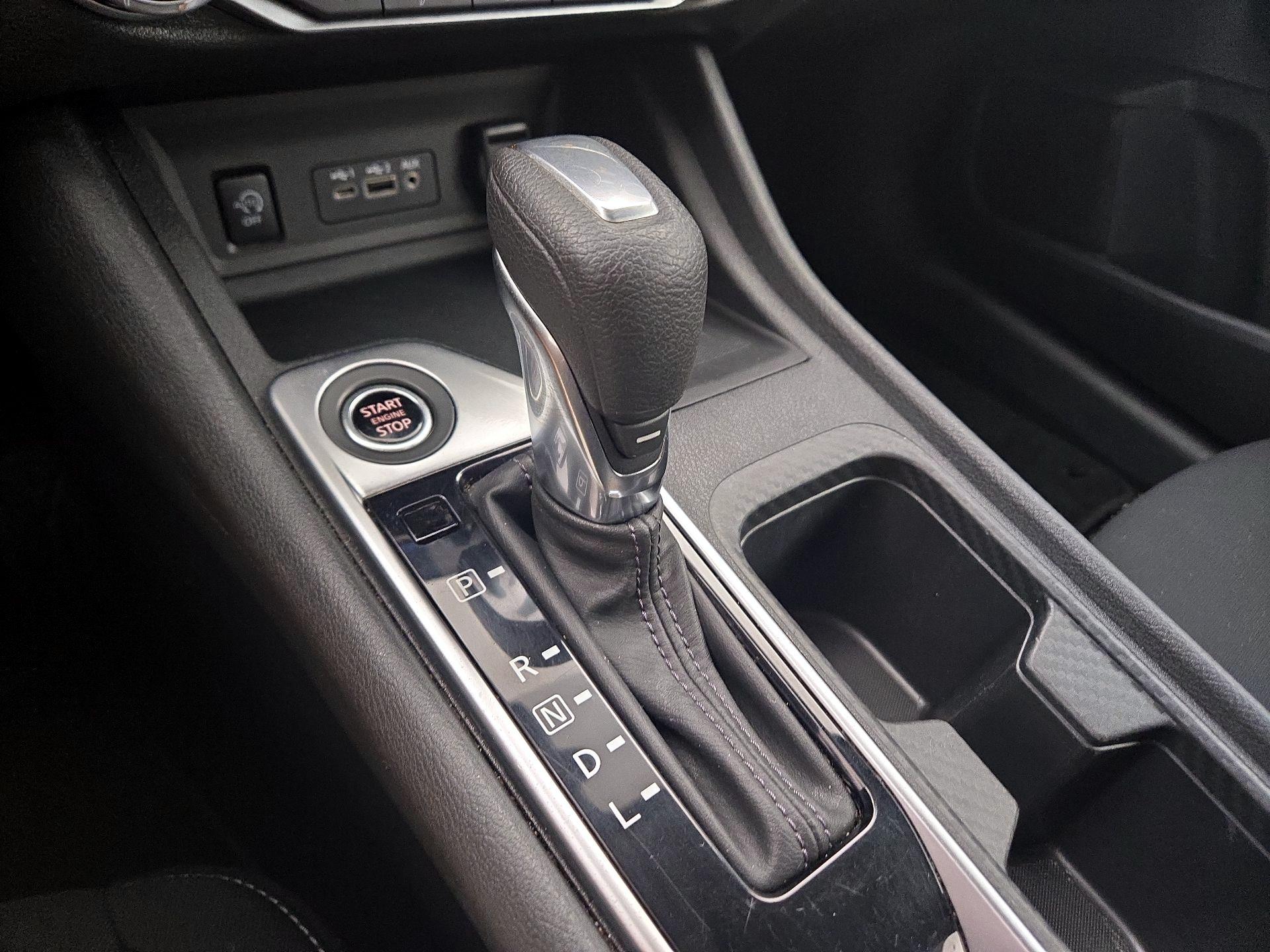 Thumbnail: 2024 Nissan Sentra - 17