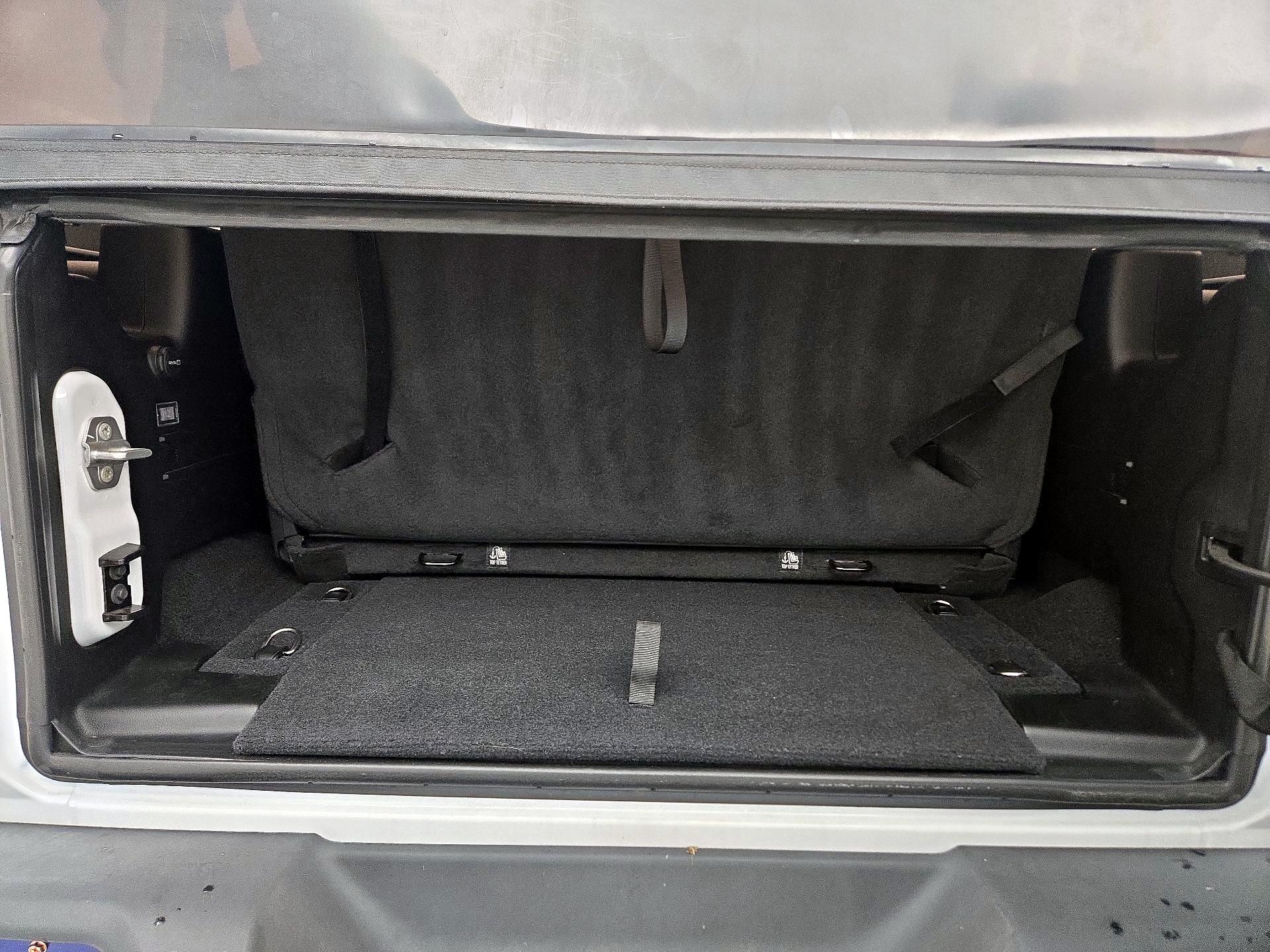 Thumbnail: 2021 Jeep Wrangler - 20