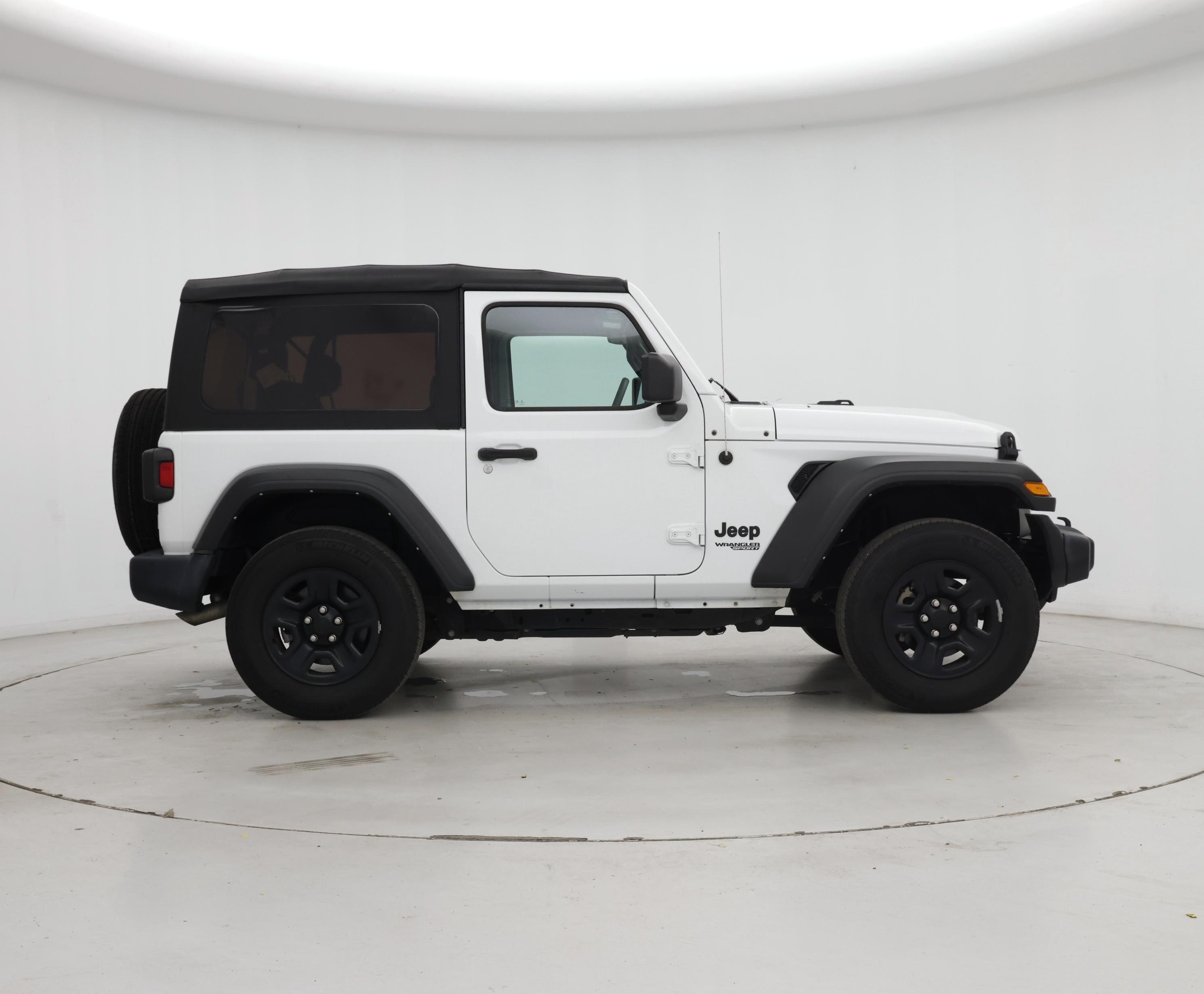 Thumbnail: 2021 Jeep Wrangler - 7