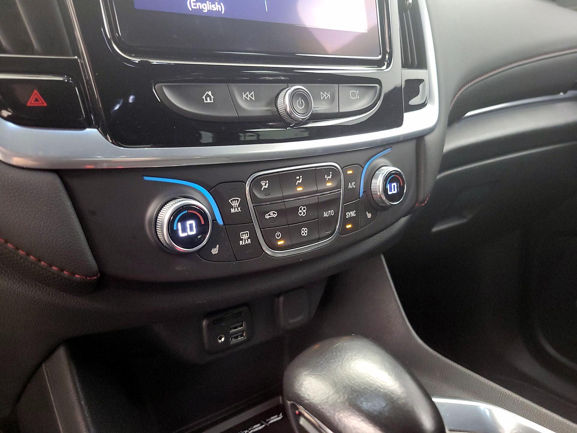 Thumbnail: 2022 Chevrolet Traverse - 17