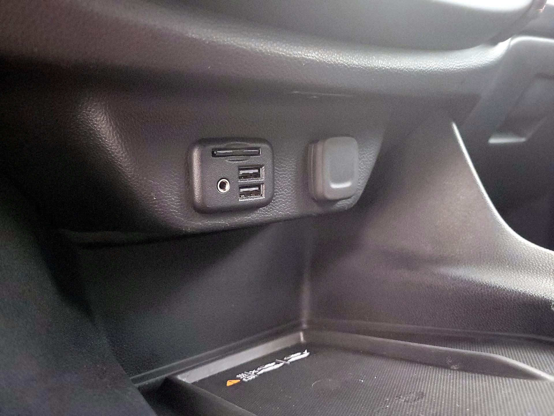 Thumbnail: 2022 Chevrolet Traverse - 19