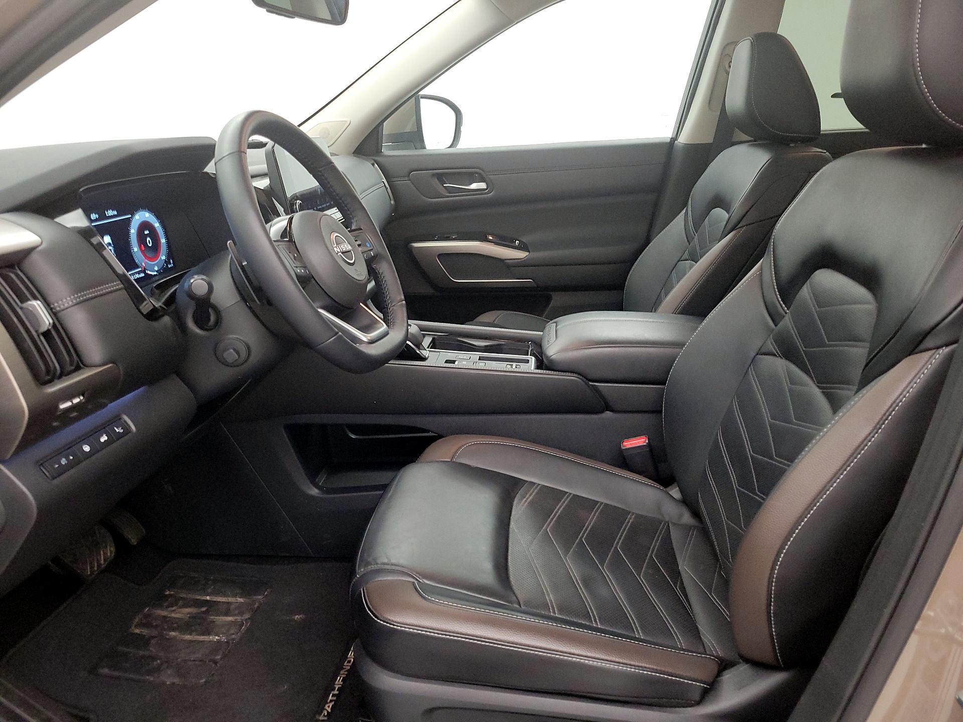 Thumbnail: 2024 Nissan Pathfinder - 11