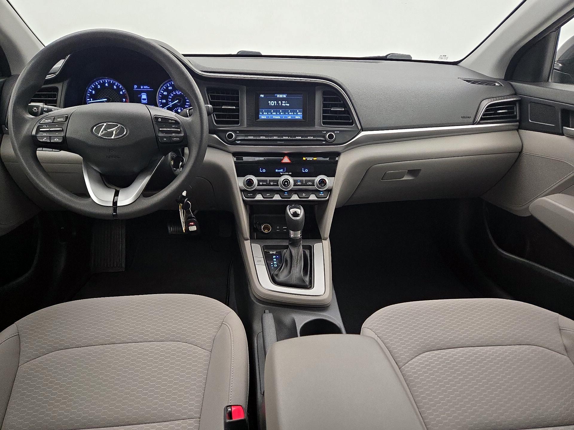 Thumbnail: 2020 Hyundai Elantra - 9