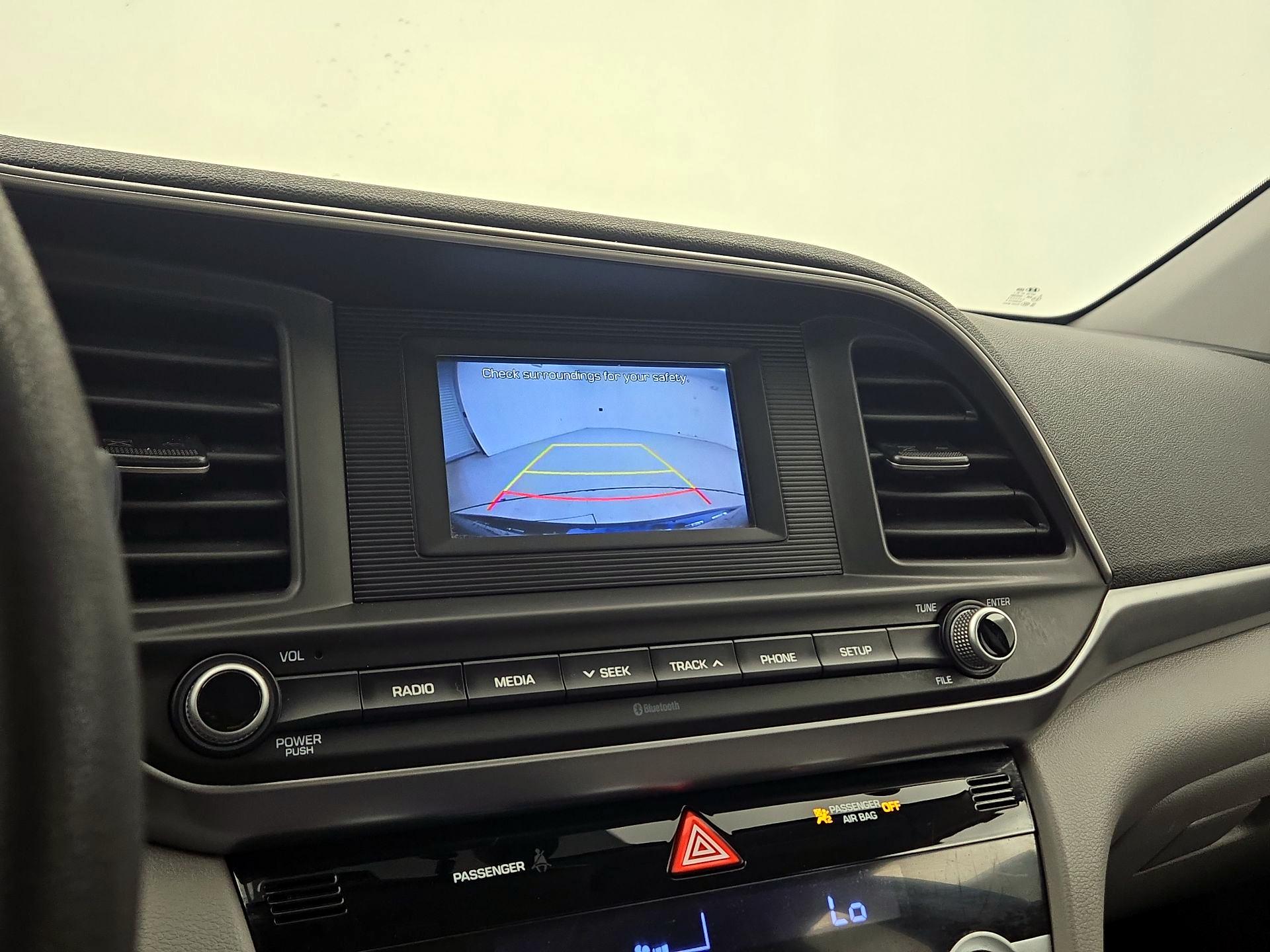 Thumbnail: 2020 Hyundai Elantra - 14