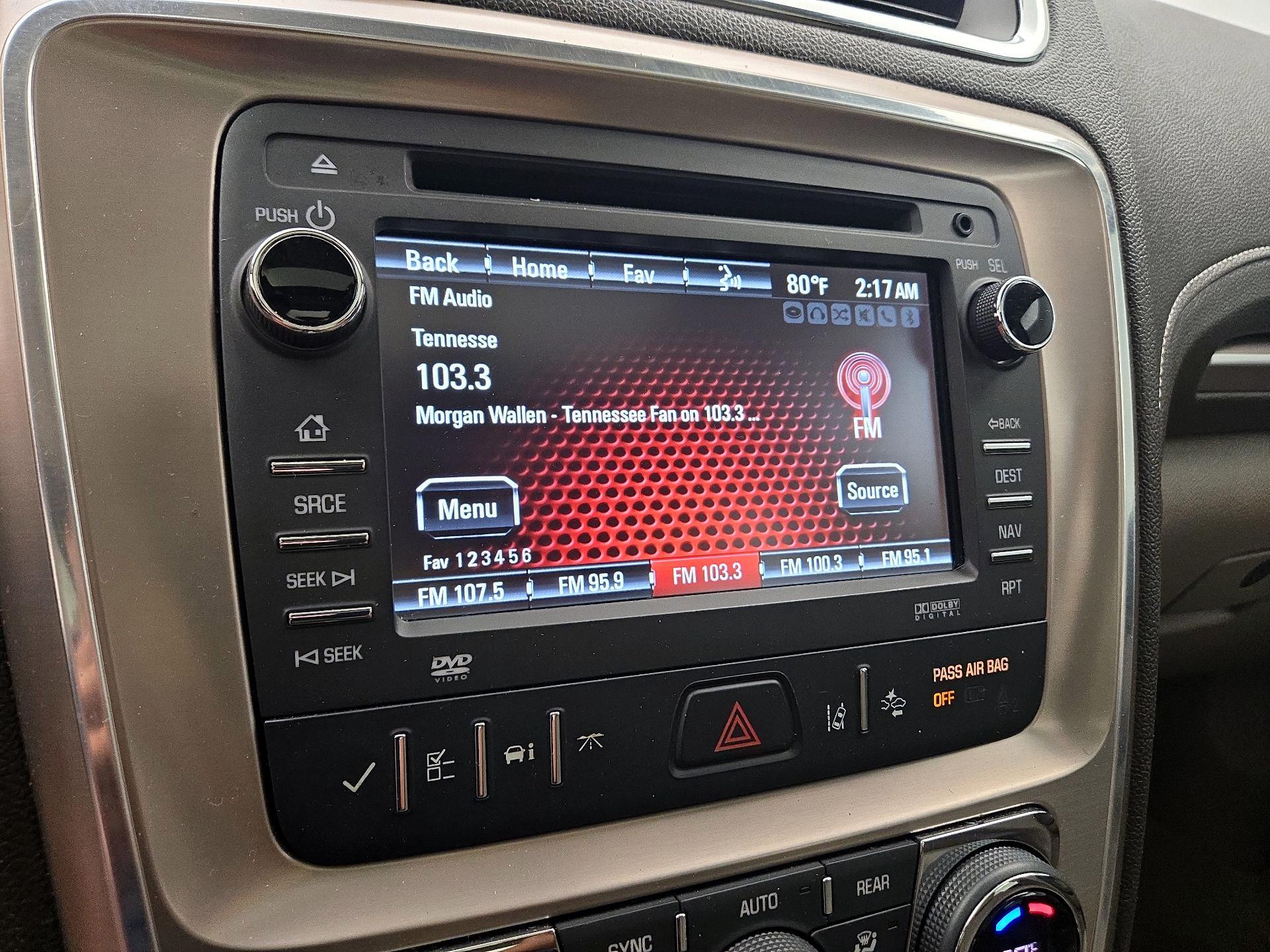 Thumbnail: 2015 GMC Acadia - 16