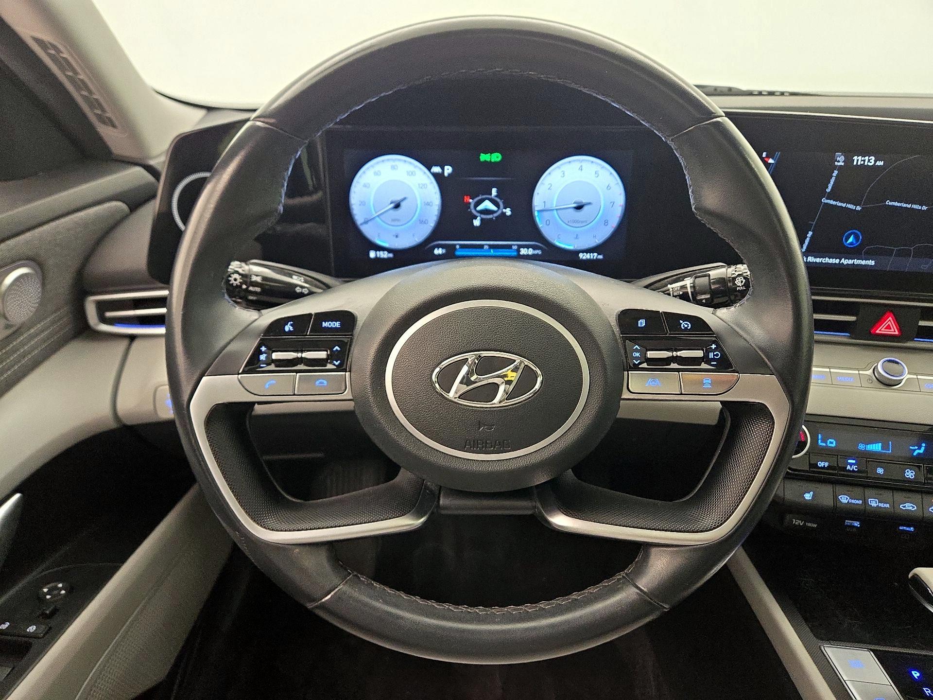 Thumbnail: 2022 Hyundai Elantra - 10