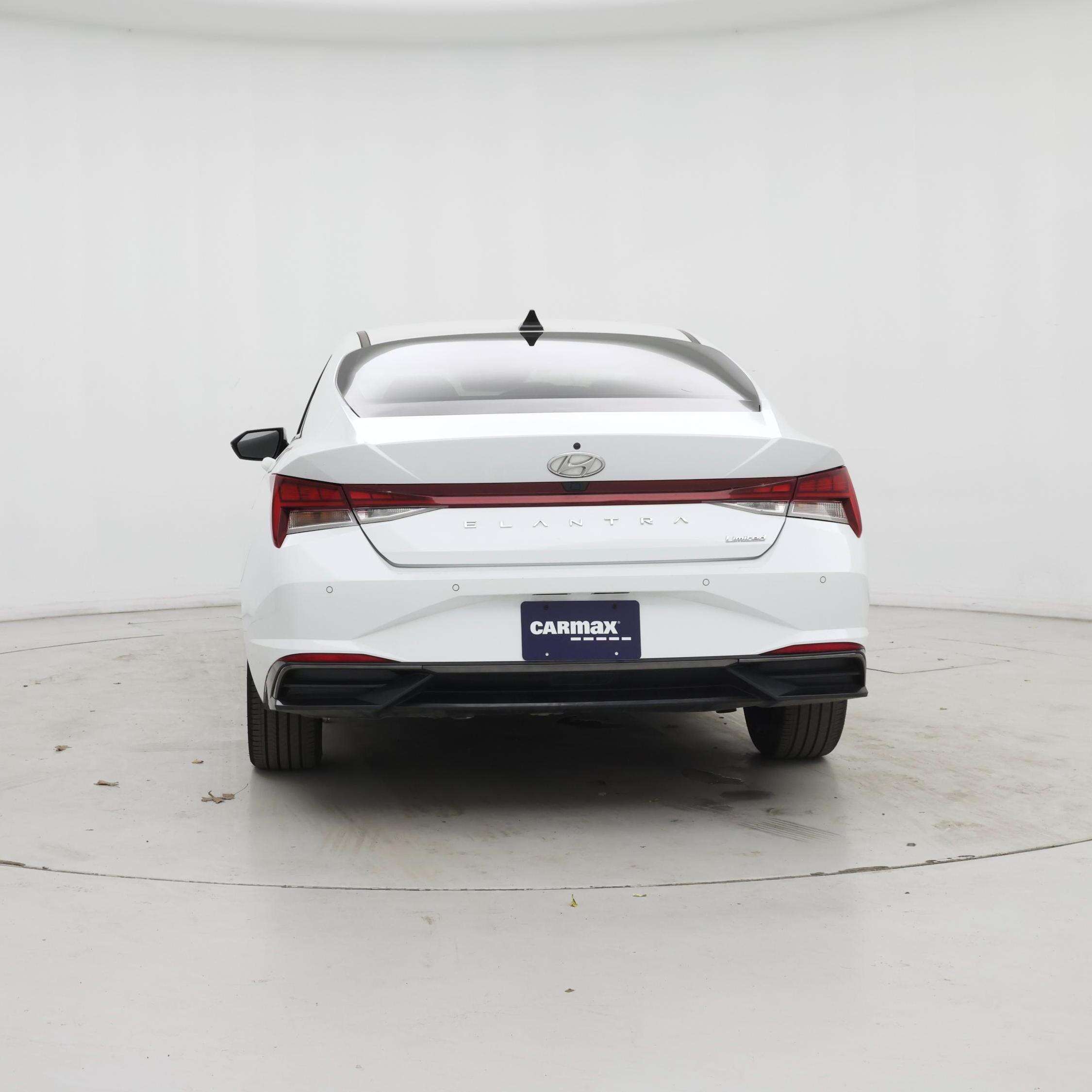 Thumbnail: 2022 Hyundai Elantra - 6
