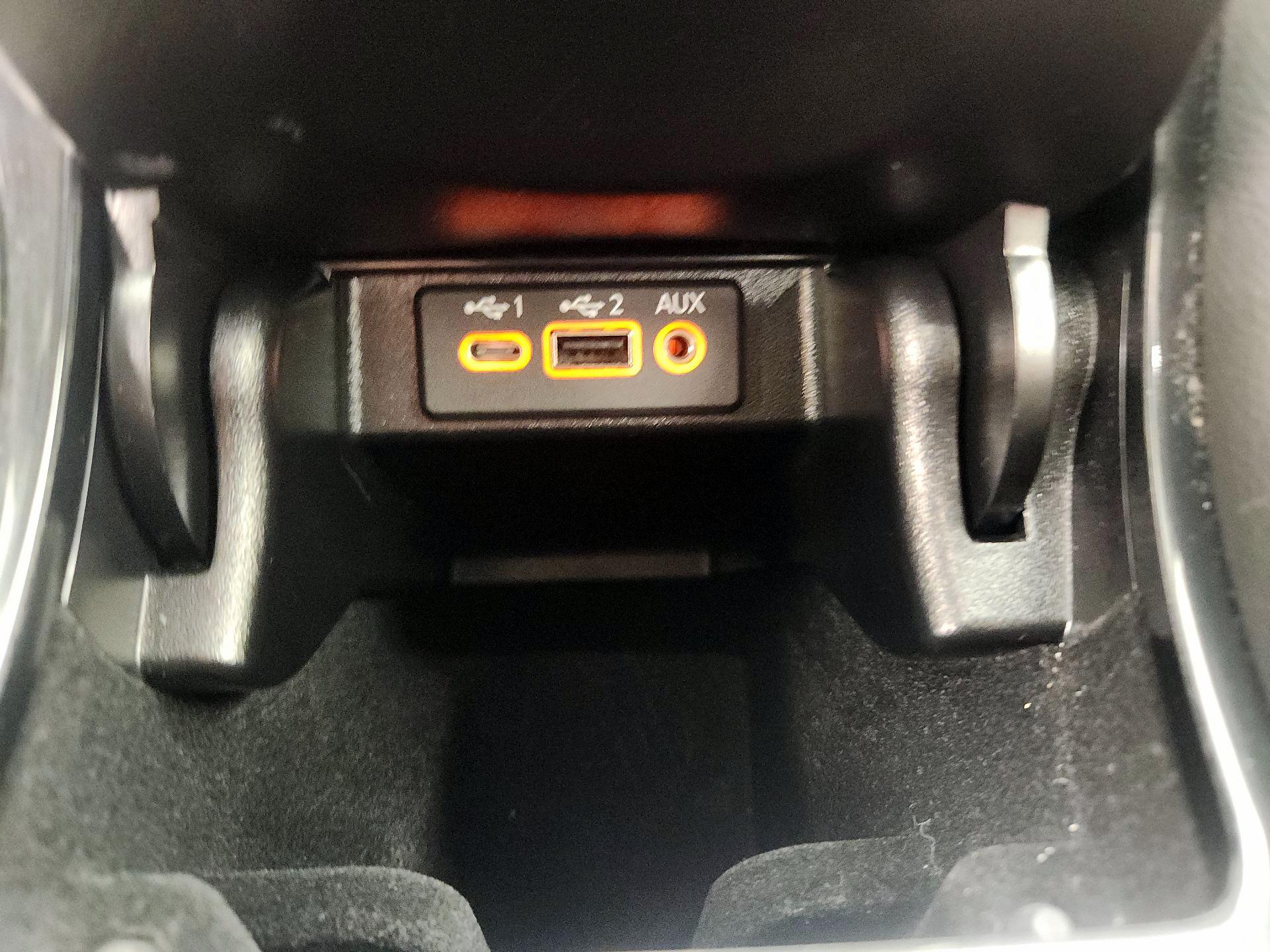 Thumbnail: 2023 Nissan Maxima - 18