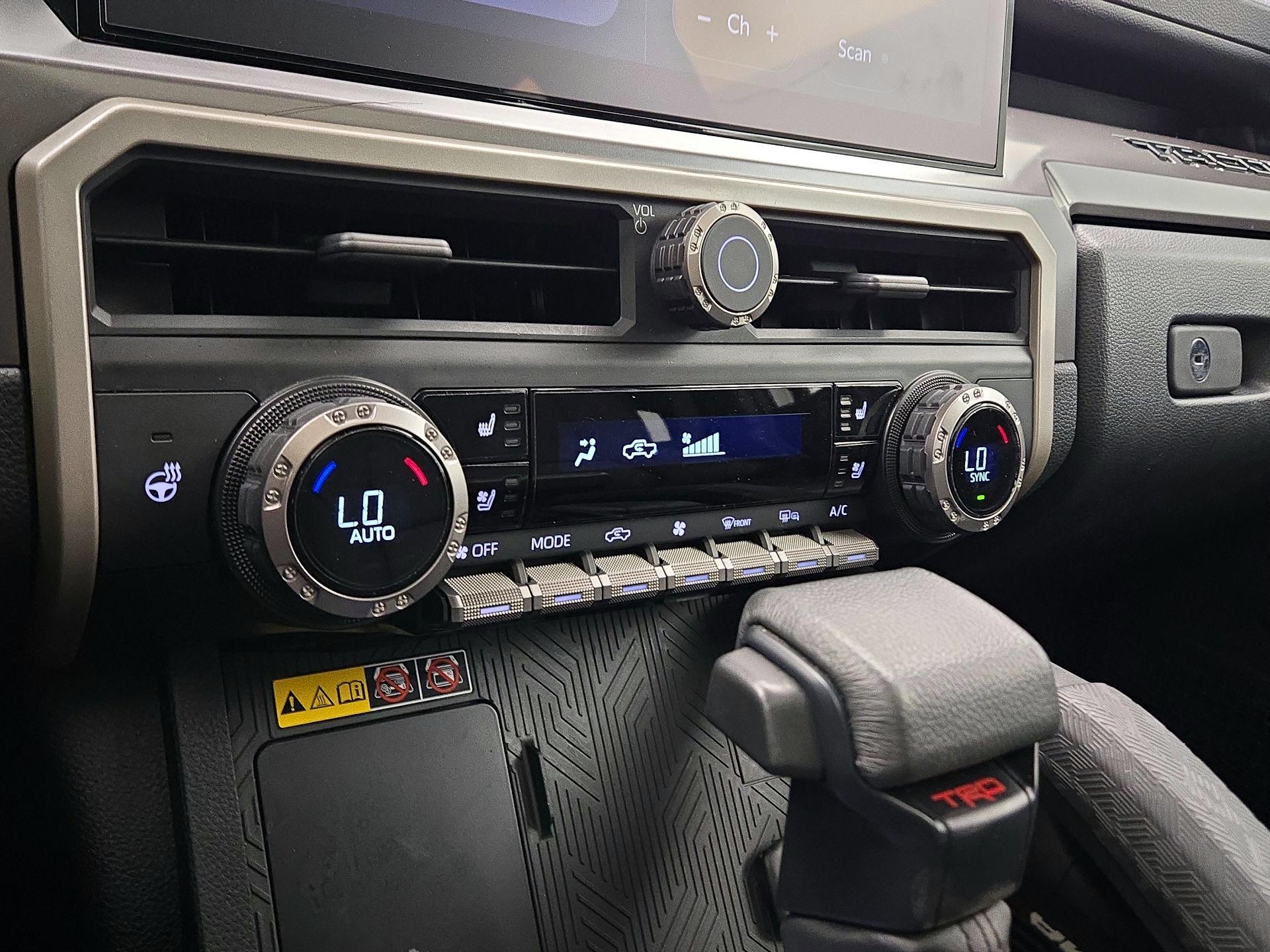 Thumbnail: 2024 Toyota Tacoma - 16