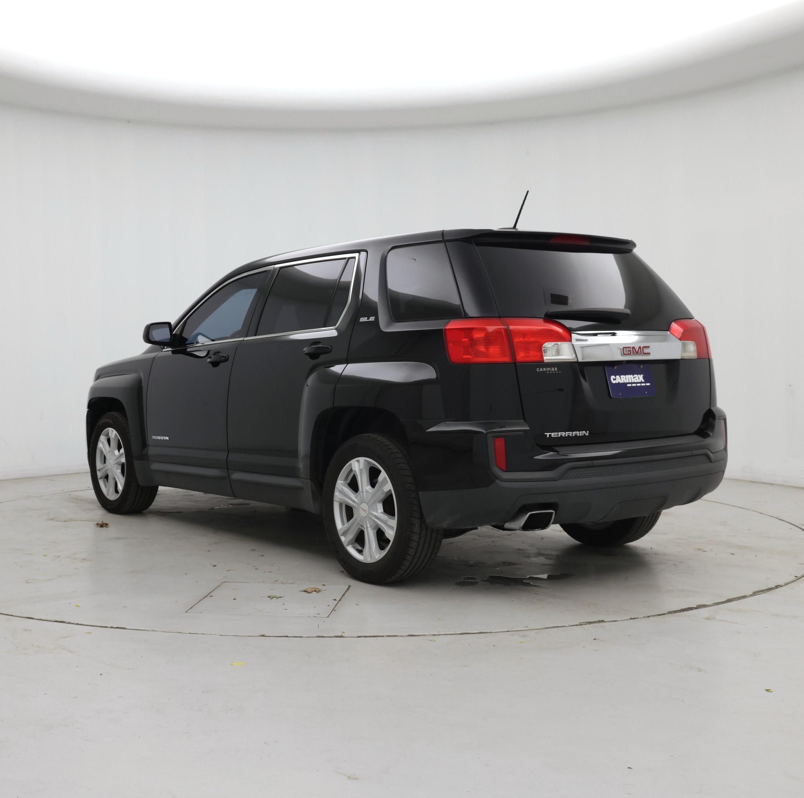 Thumbnail: 2017 GMC Terrain - 2