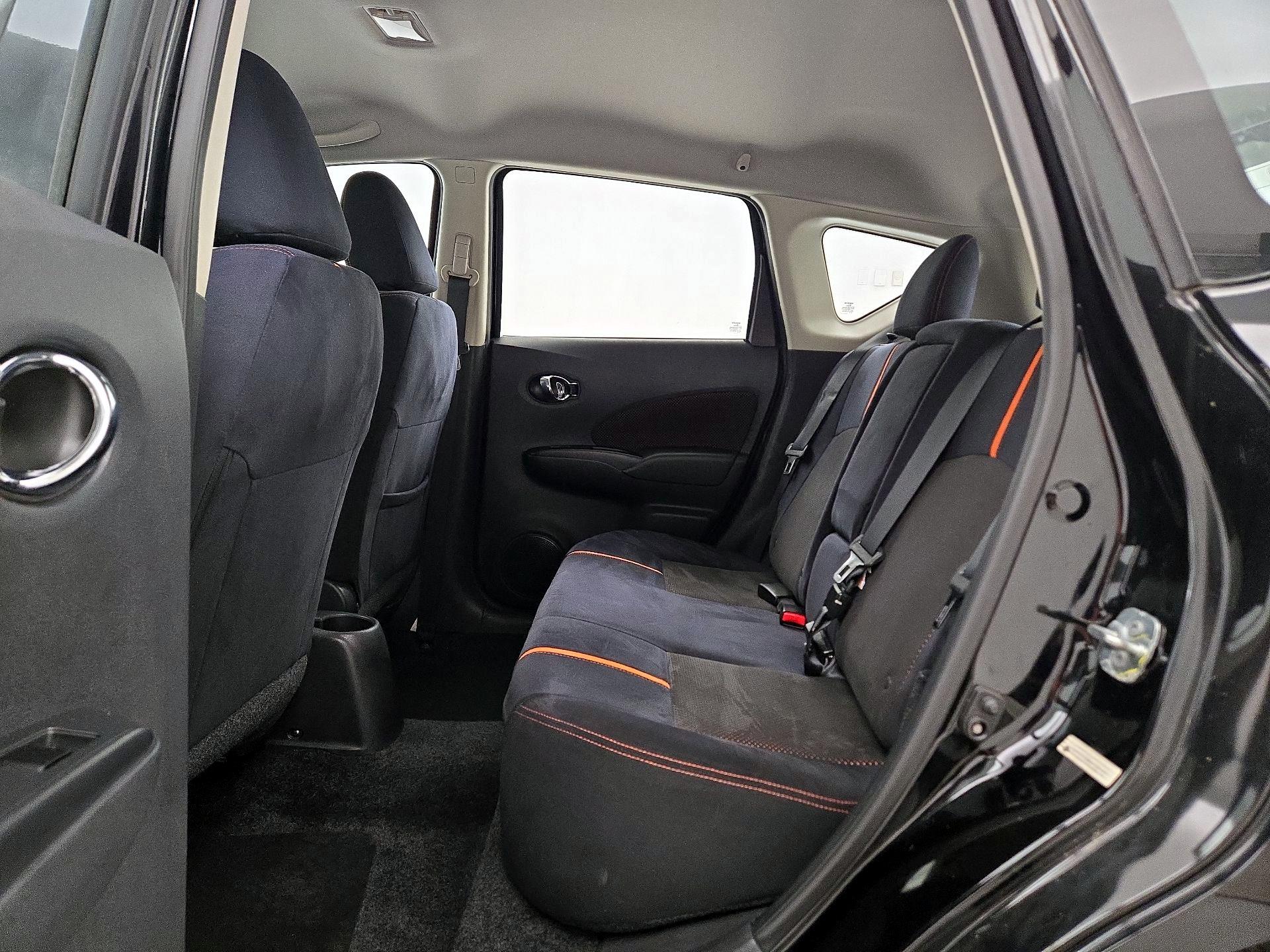 Thumbnail: 2017 Nissan Versa Note - 19