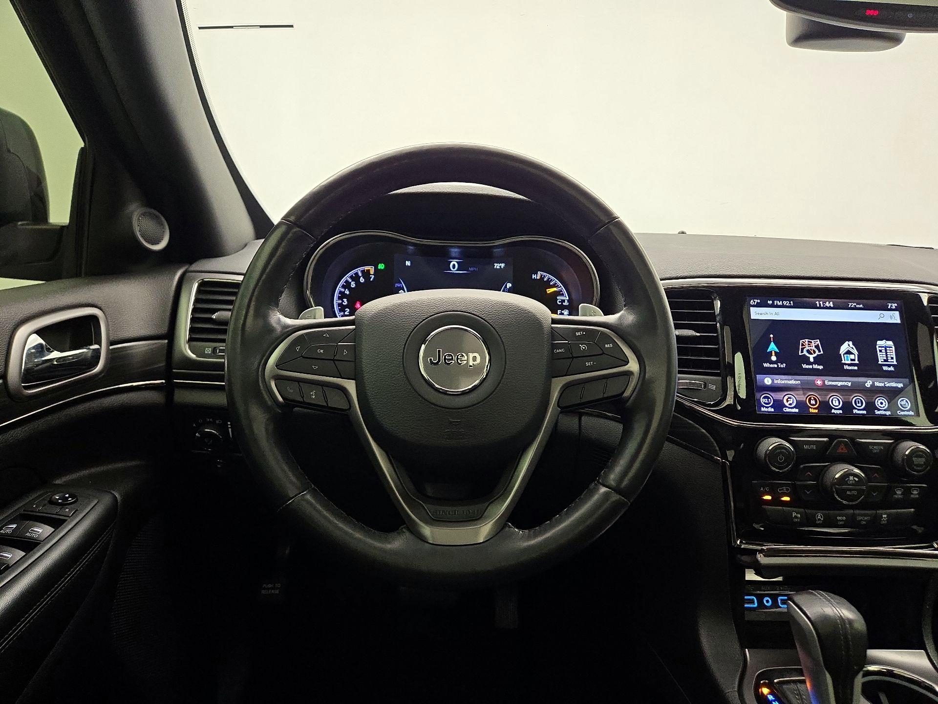 Thumbnail: 2020 Jeep Grand Cherokee - 10