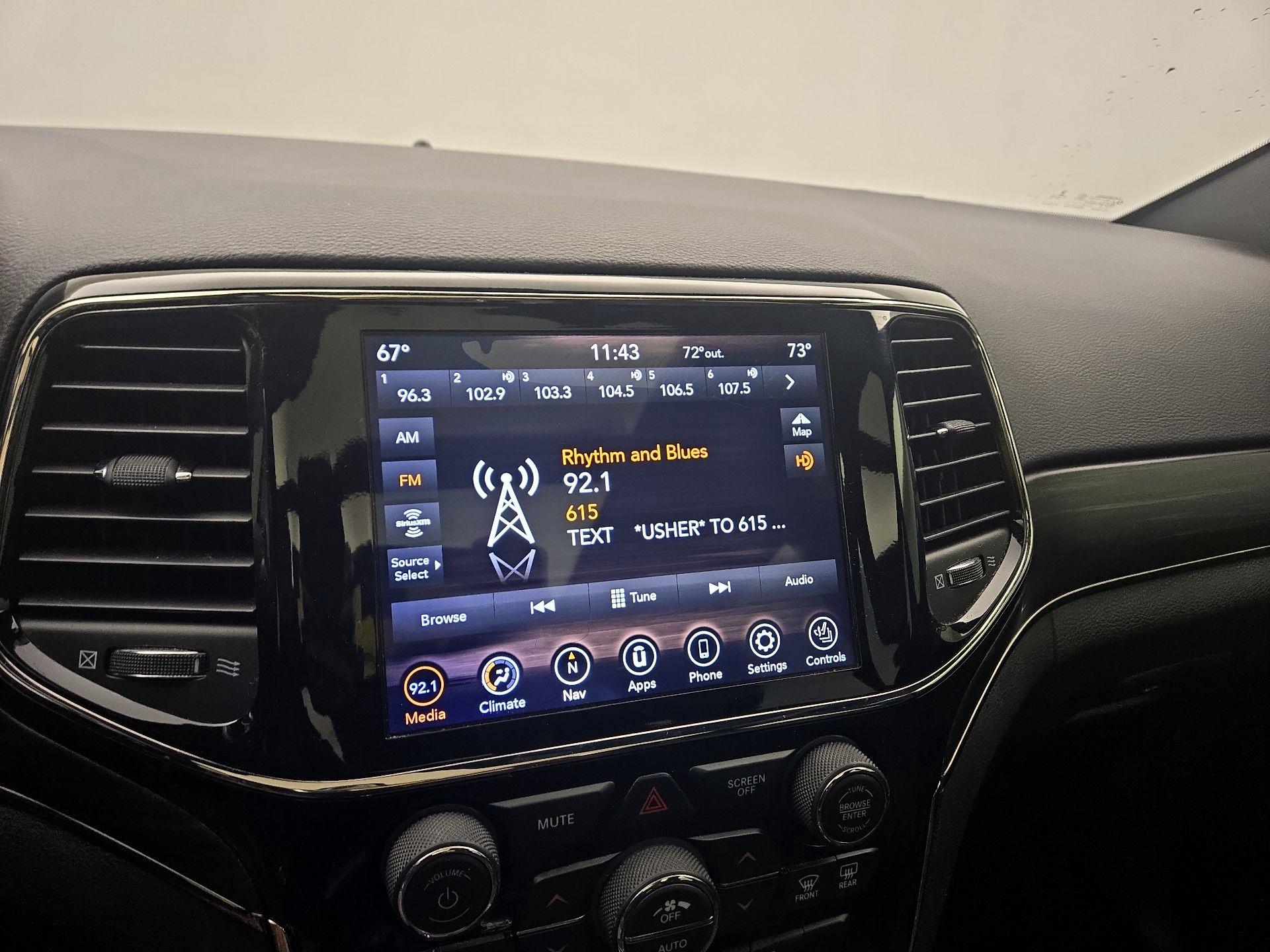 Thumbnail: 2020 Jeep Grand Cherokee - 16