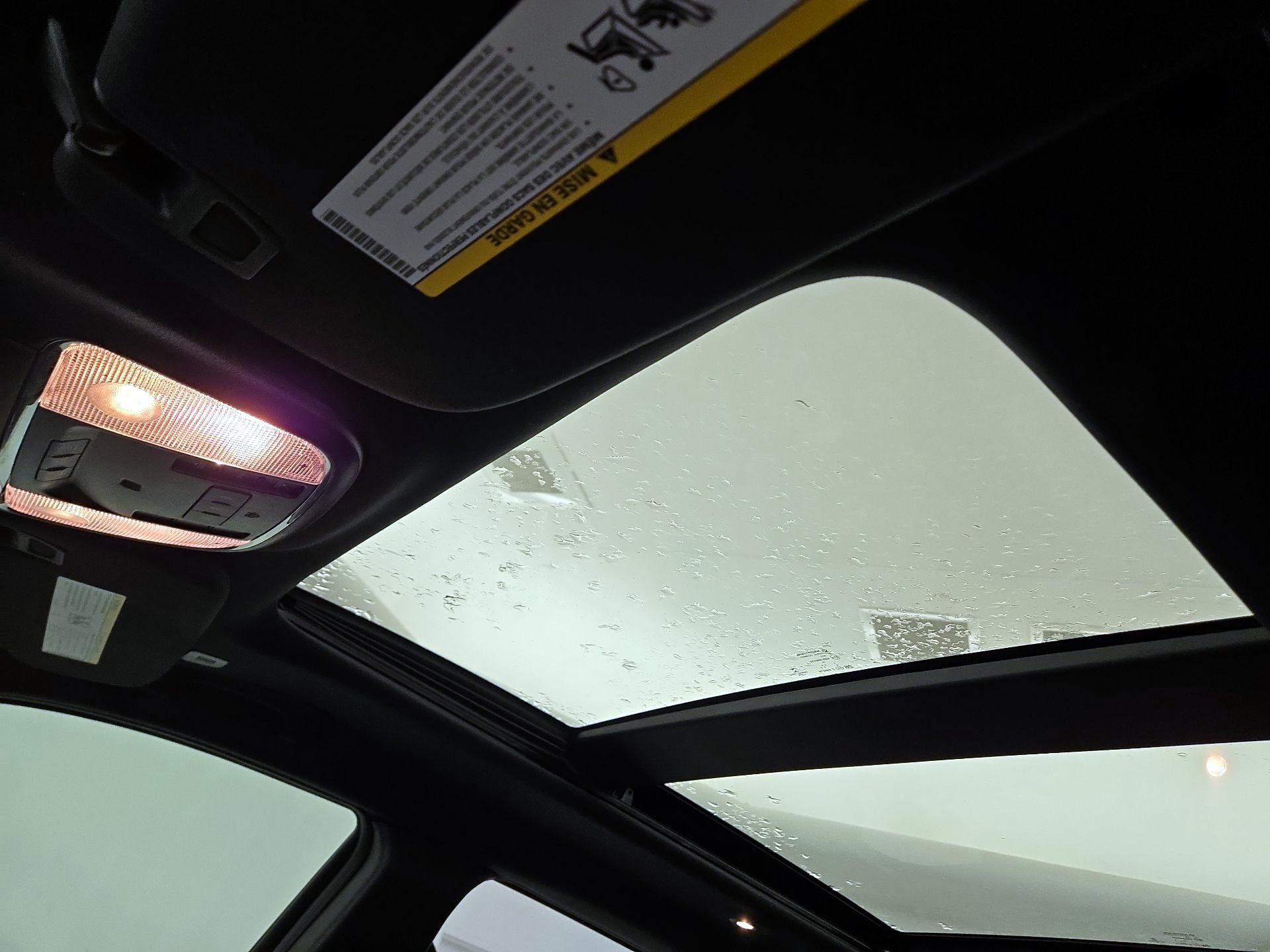 Thumbnail: 2020 Jeep Grand Cherokee - 20