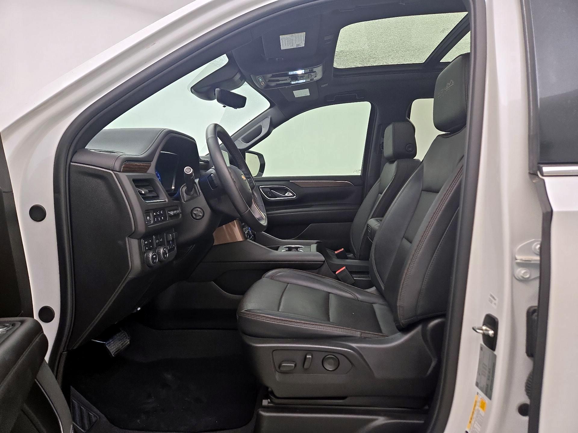 Thumbnail: 2023 Chevrolet Tahoe - 11