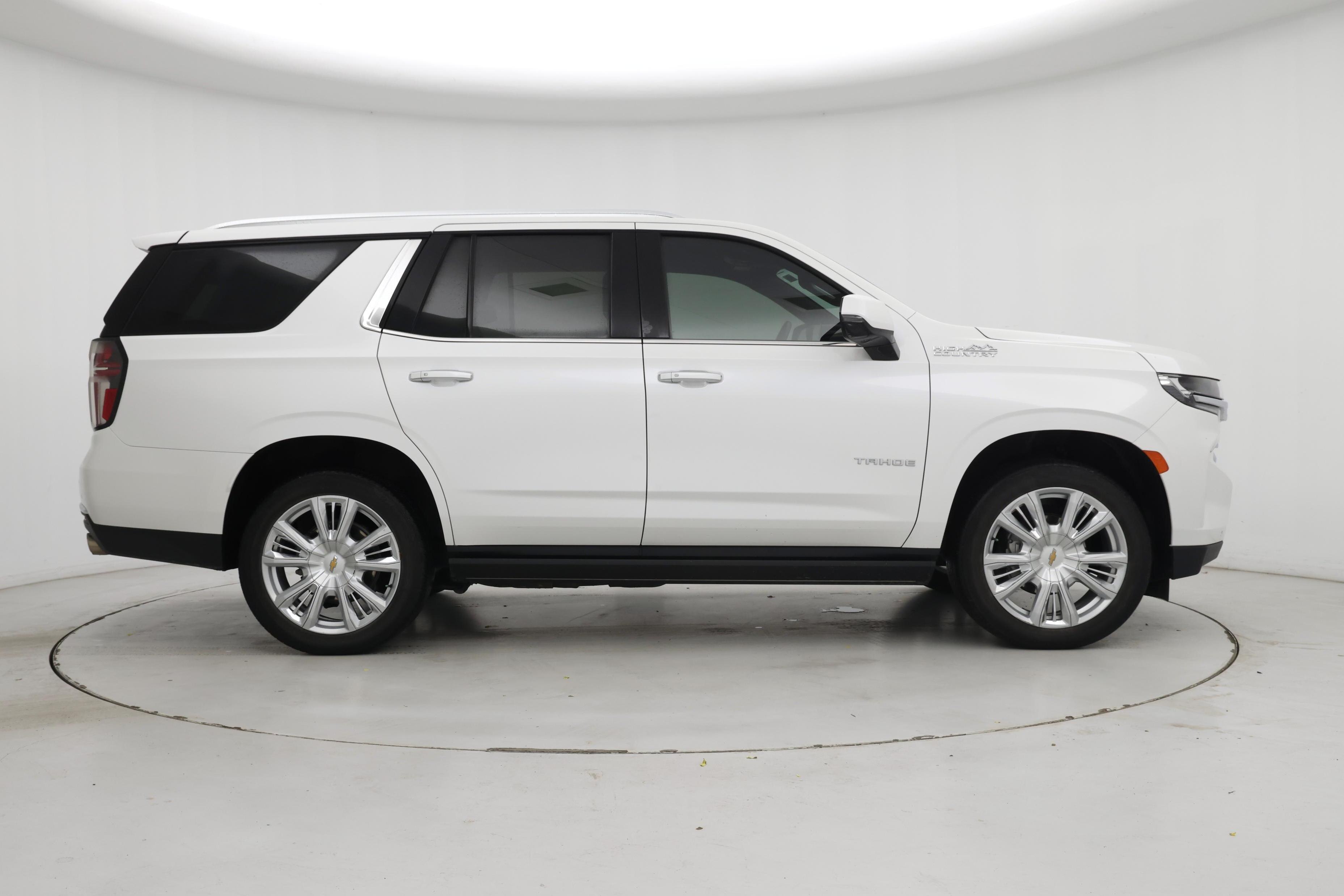 Thumbnail: 2023 Chevrolet Tahoe - 7