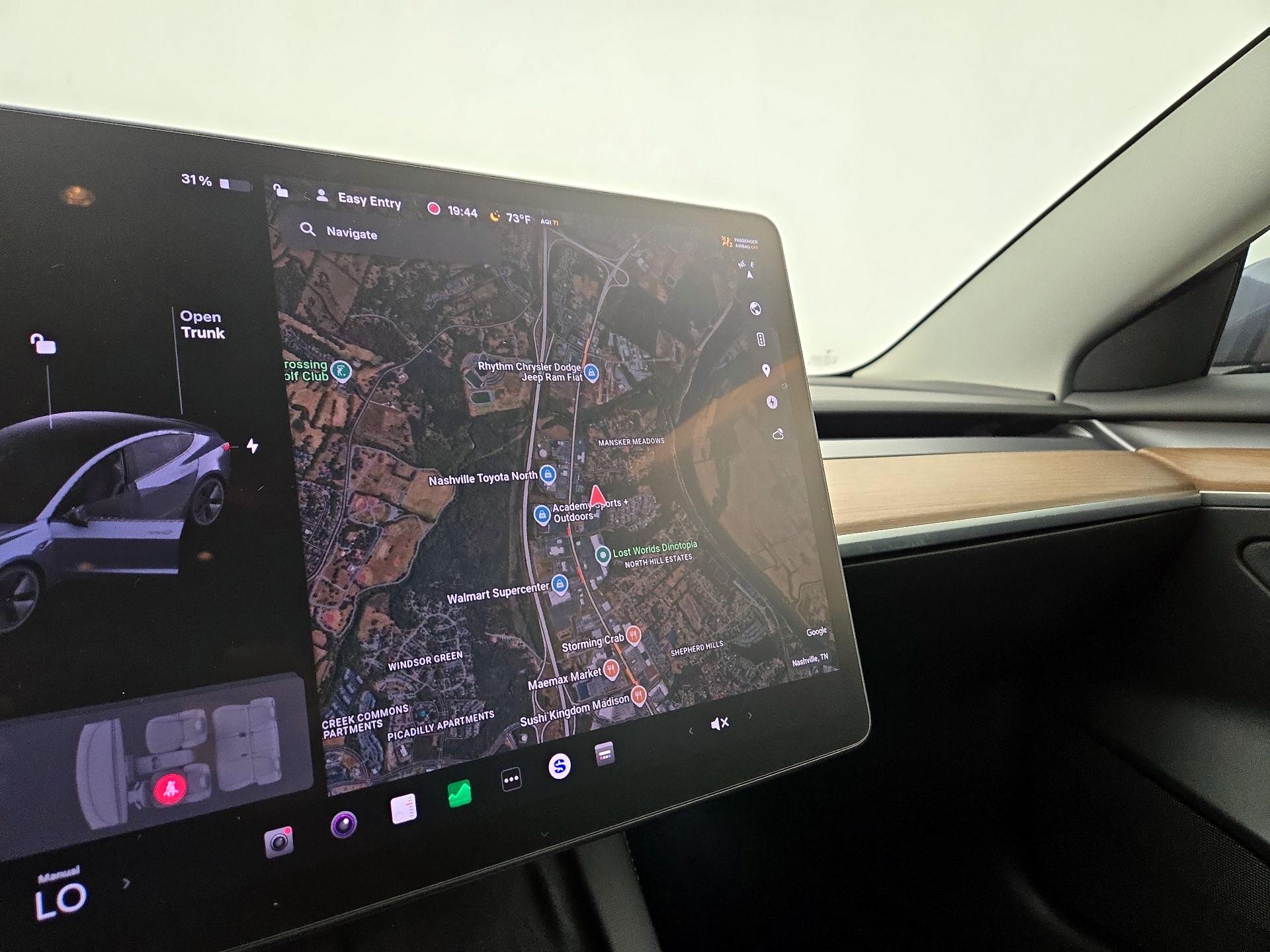 Thumbnail: 2022 Tesla Model 3 - 13