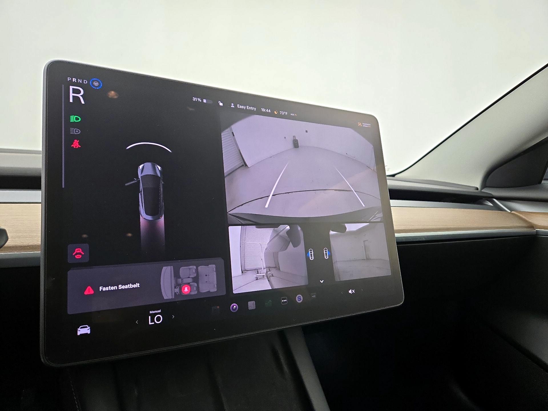 Thumbnail: 2022 Tesla Model 3 - 14