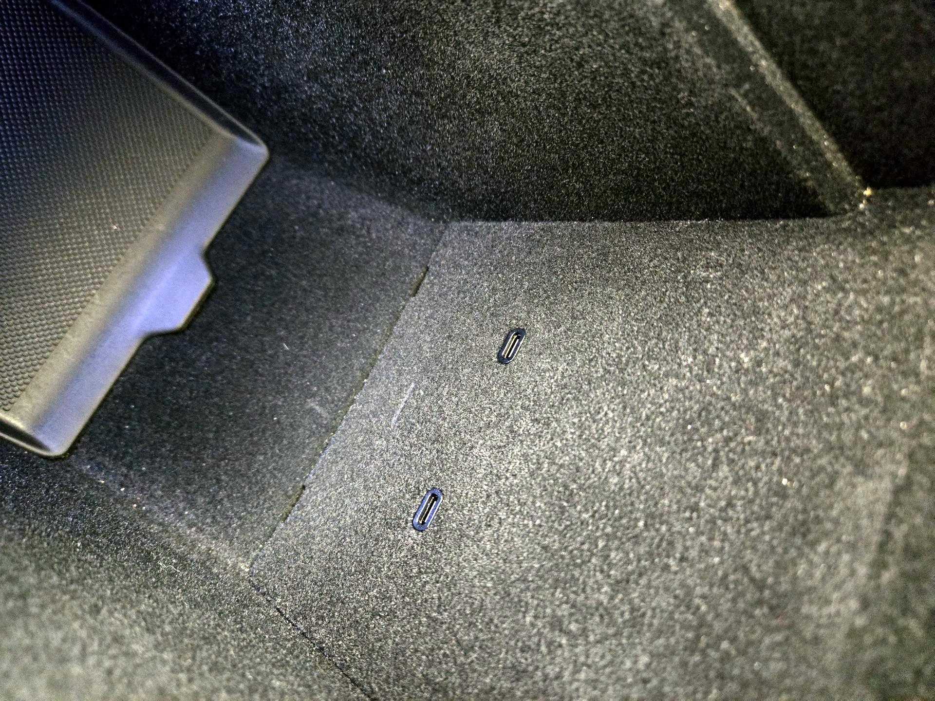 Thumbnail: 2022 Tesla Model 3 - 18