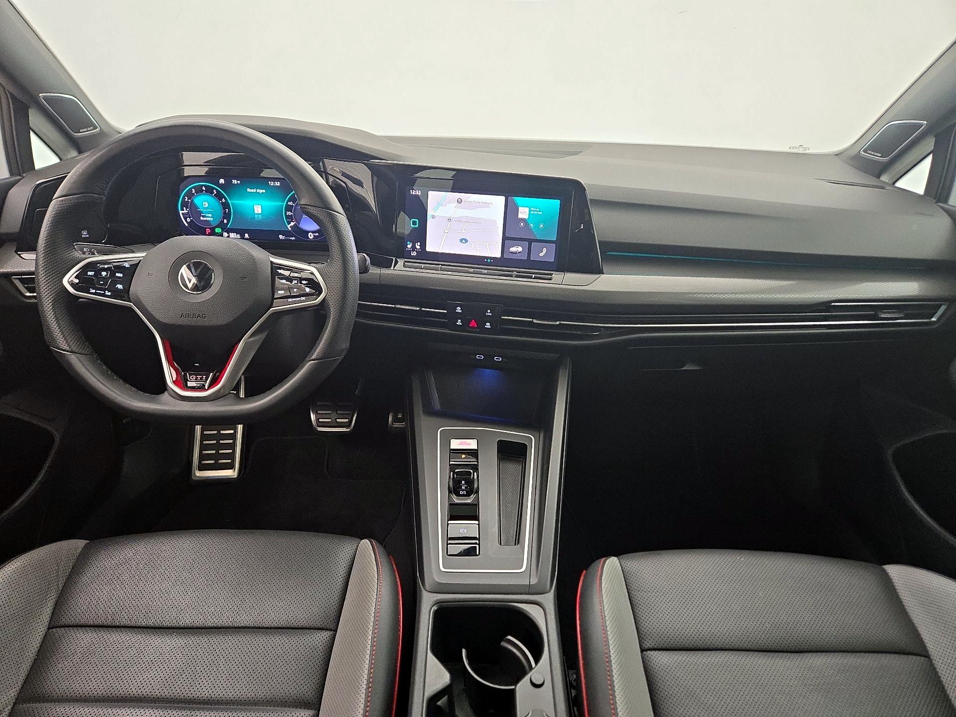 Thumbnail: 2022 Volkswagen Golf - 9