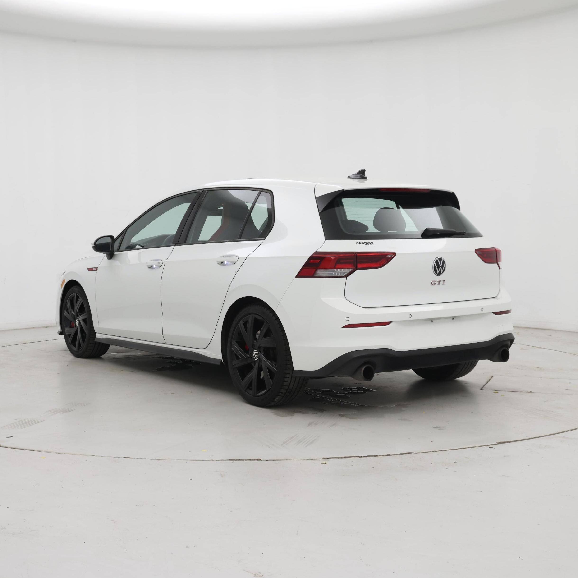 Thumbnail: 2022 Volkswagen Golf - 2