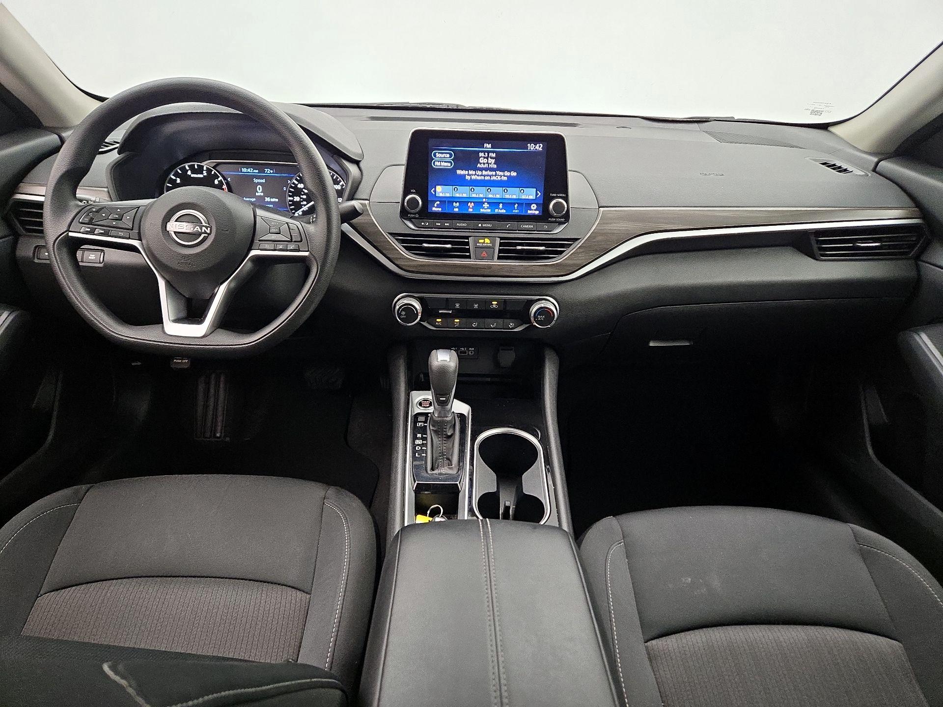 Thumbnail: 2024 Nissan Altima - 9