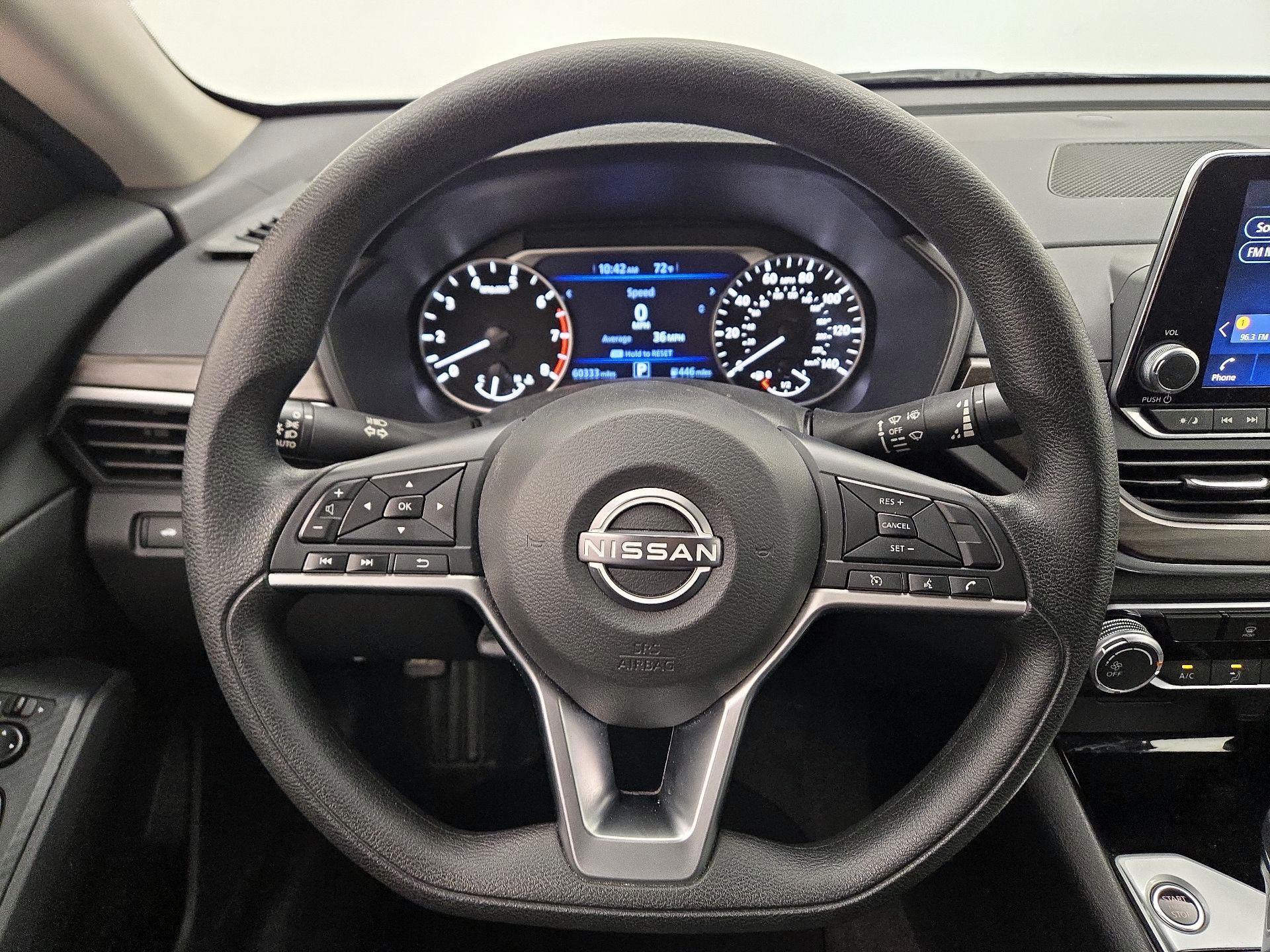 Thumbnail: 2024 Nissan Altima - 10