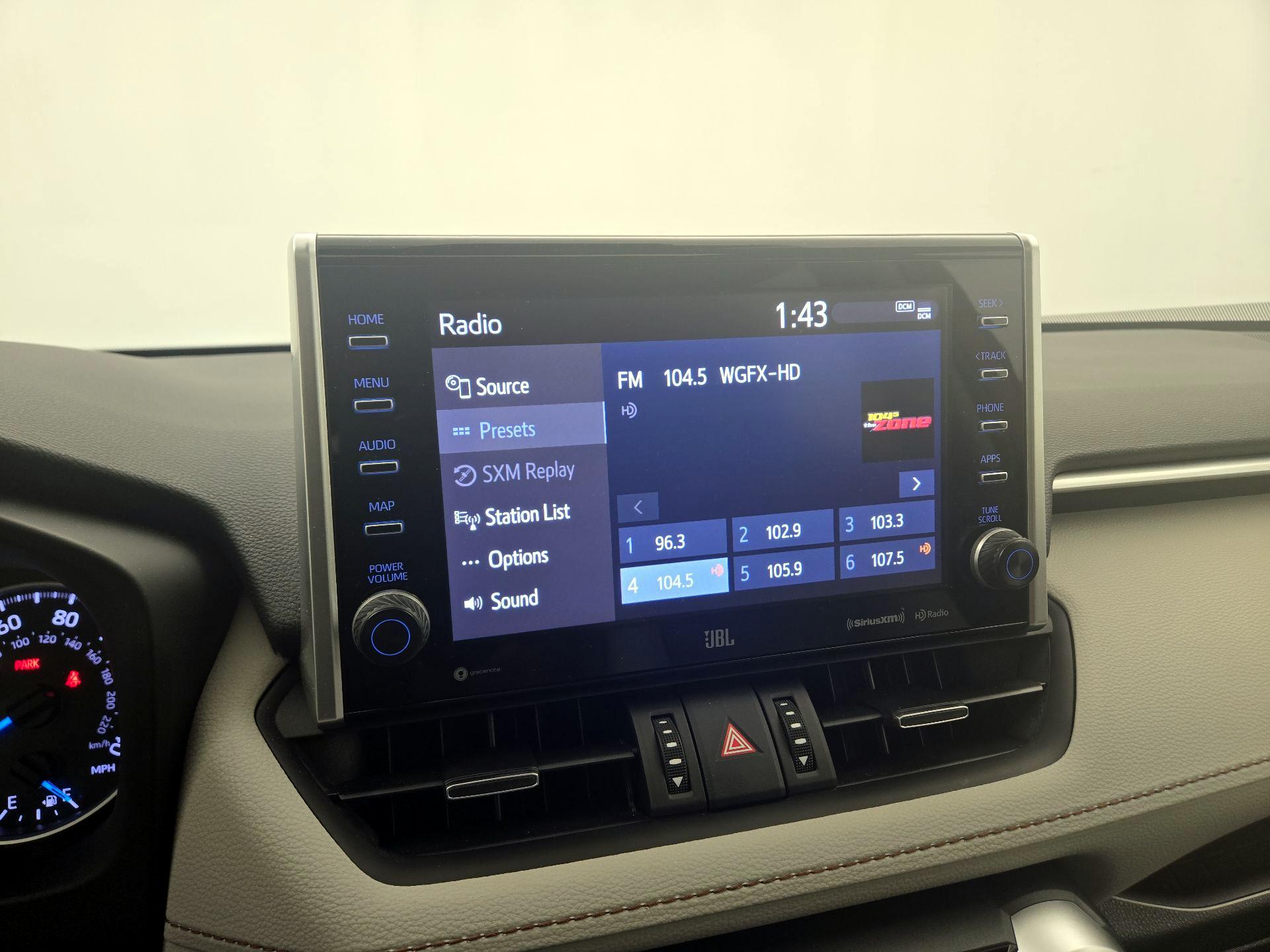 Thumbnail: 2022 Toyota RAV4 - 15