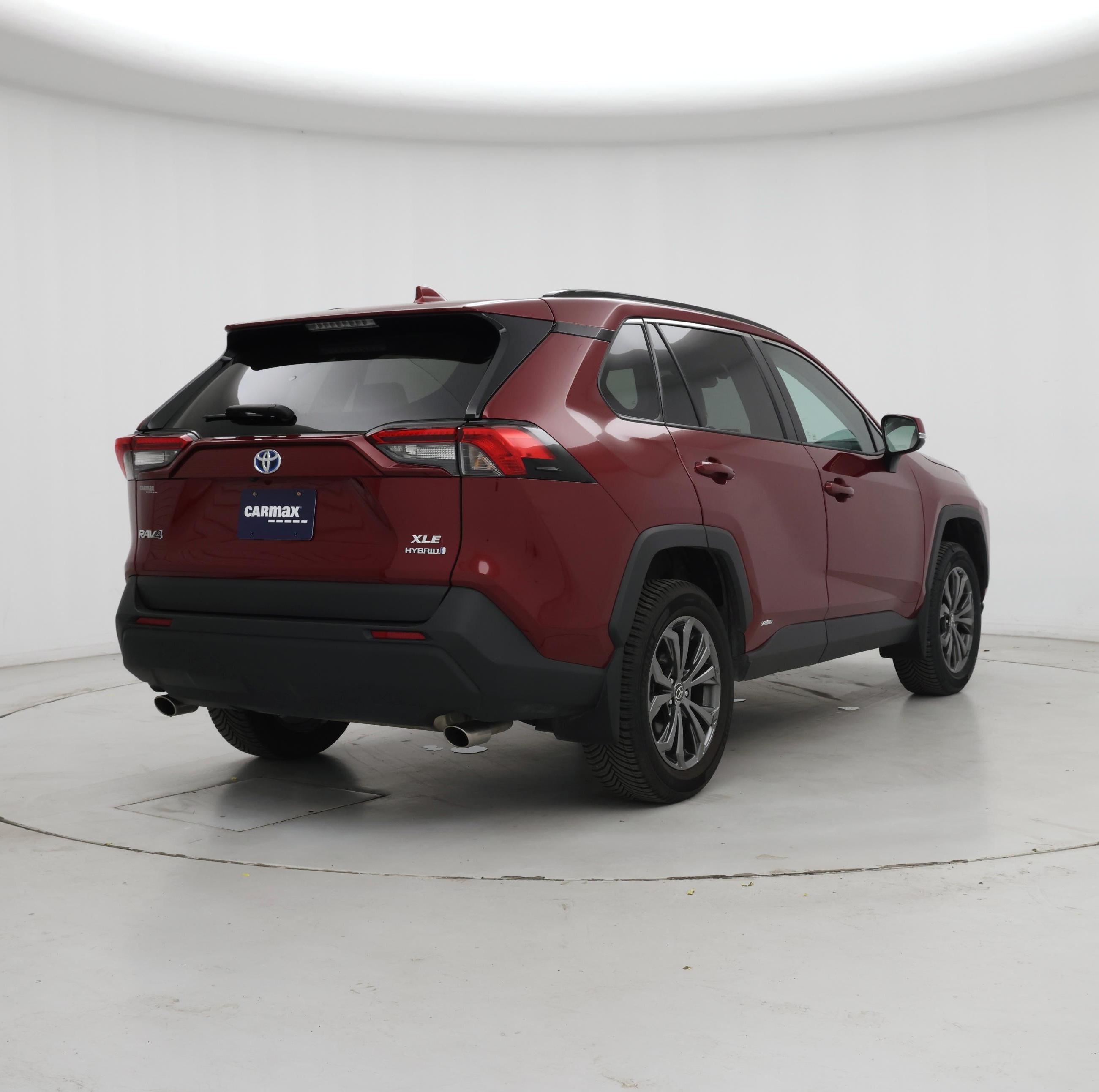 Thumbnail: 2022 Toyota RAV4 - 8