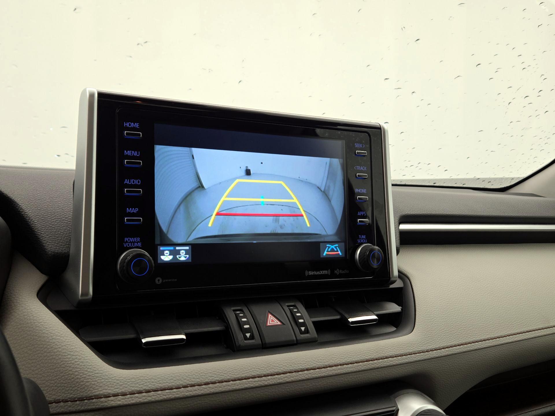 Thumbnail: 2019 Toyota RAV4 - 14