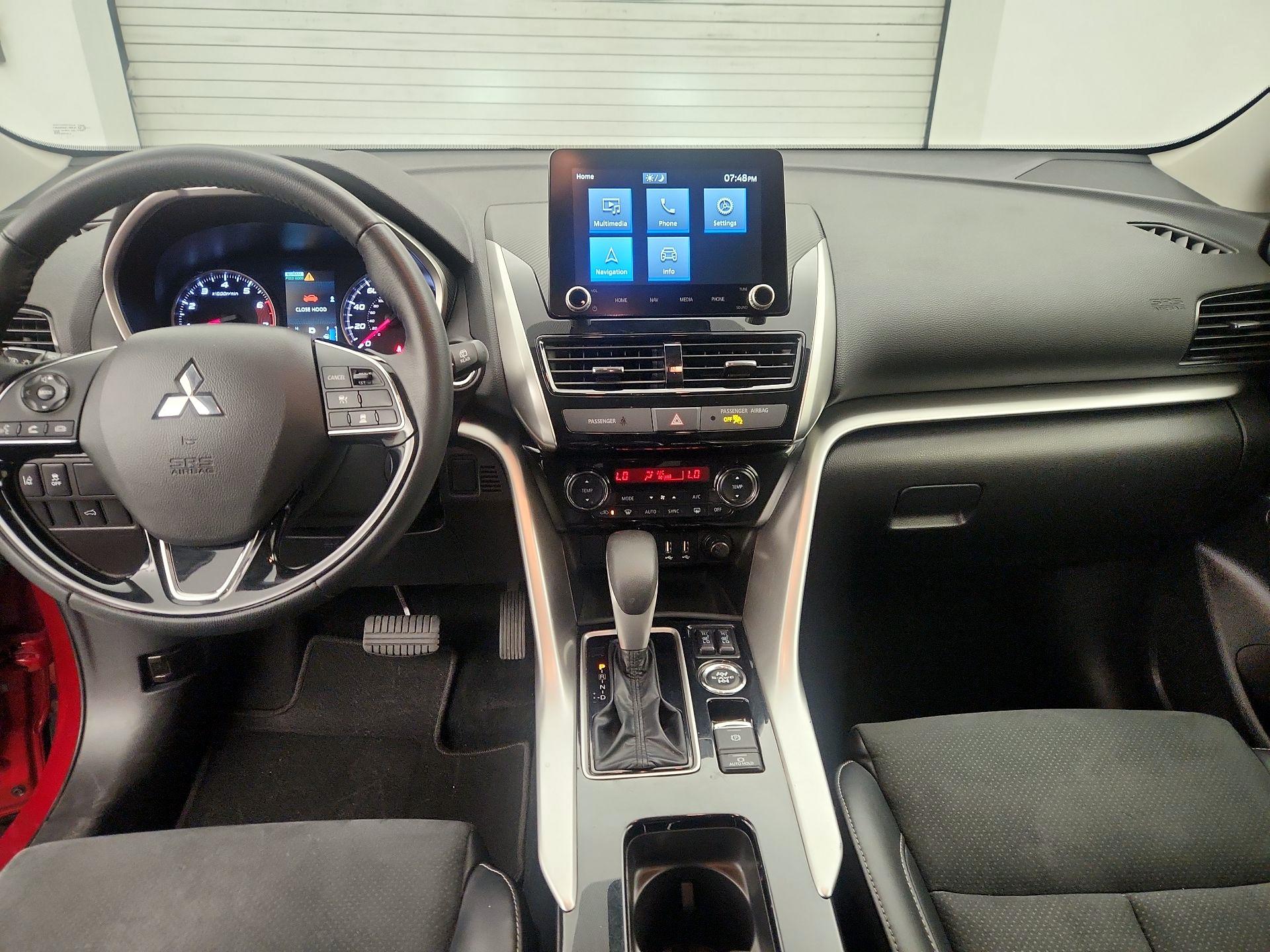Thumbnail: 2024 Mitsubishi Eclipse Cross - 9