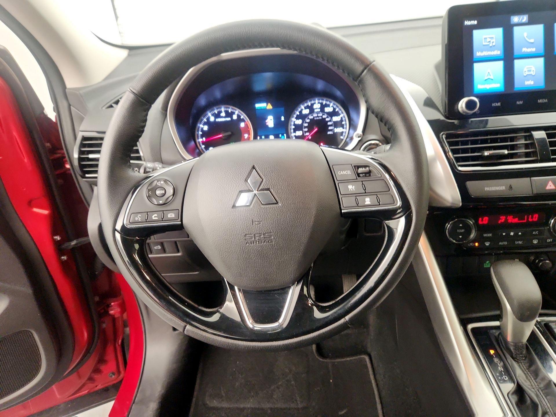 Thumbnail: 2024 Mitsubishi Eclipse Cross - 10