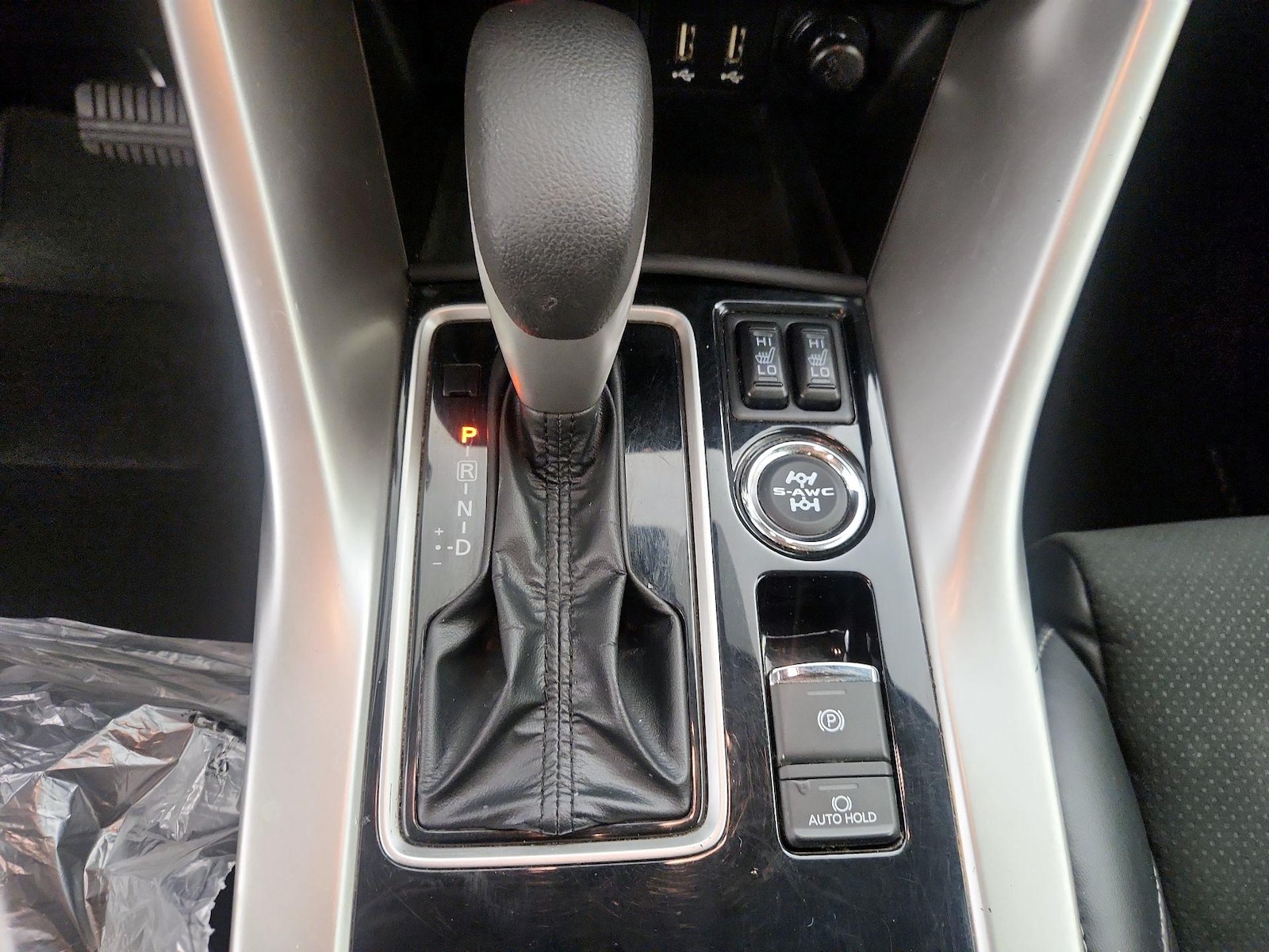 2024 Mitsubishi Eclipse Cross SE - Photo 19