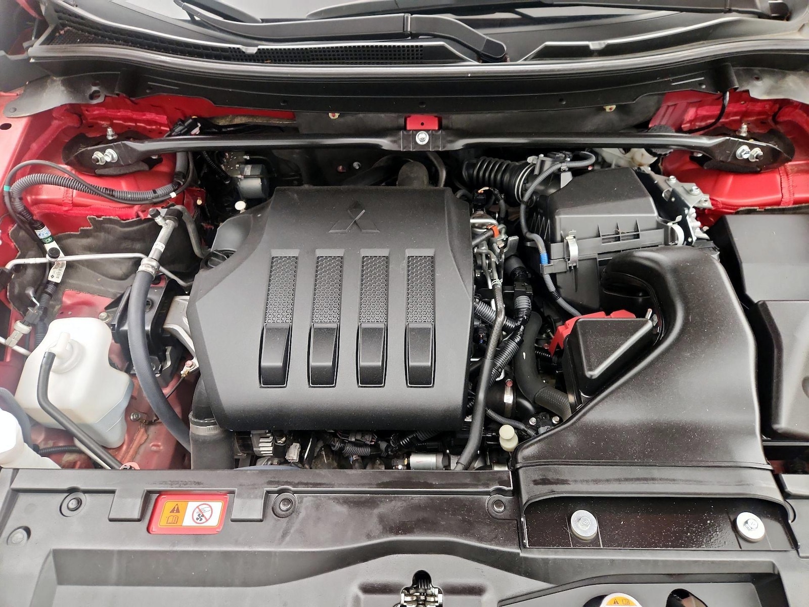 2024 Mitsubishi Eclipse Cross SE - Photo 23