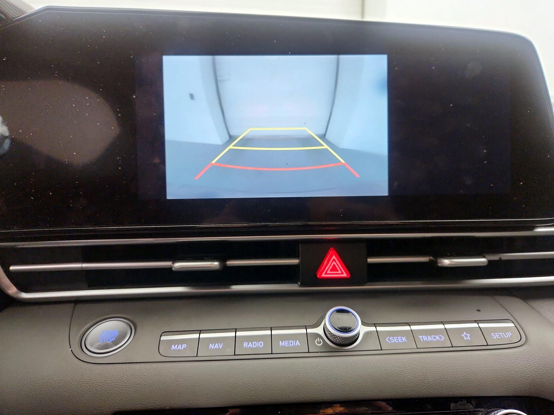 Thumbnail: 2023 Hyundai Elantra - 15