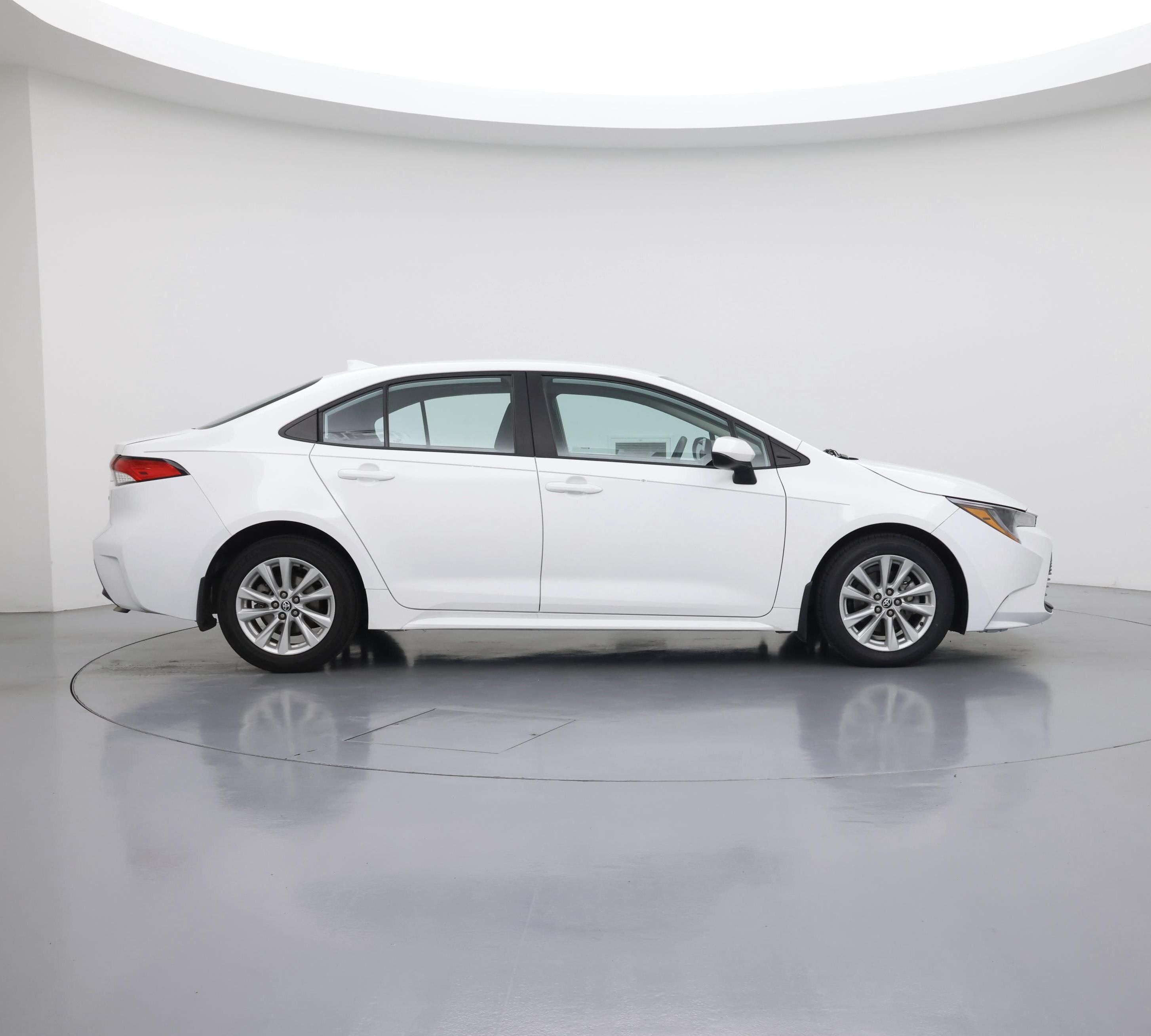 Thumbnail: 2023 Toyota Corolla - 7