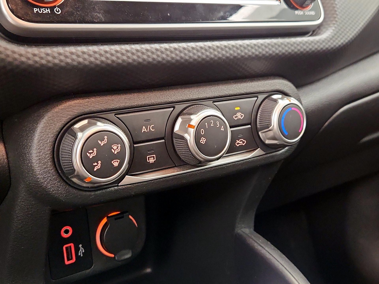 2024 Nissan Kicks S - Photo 17