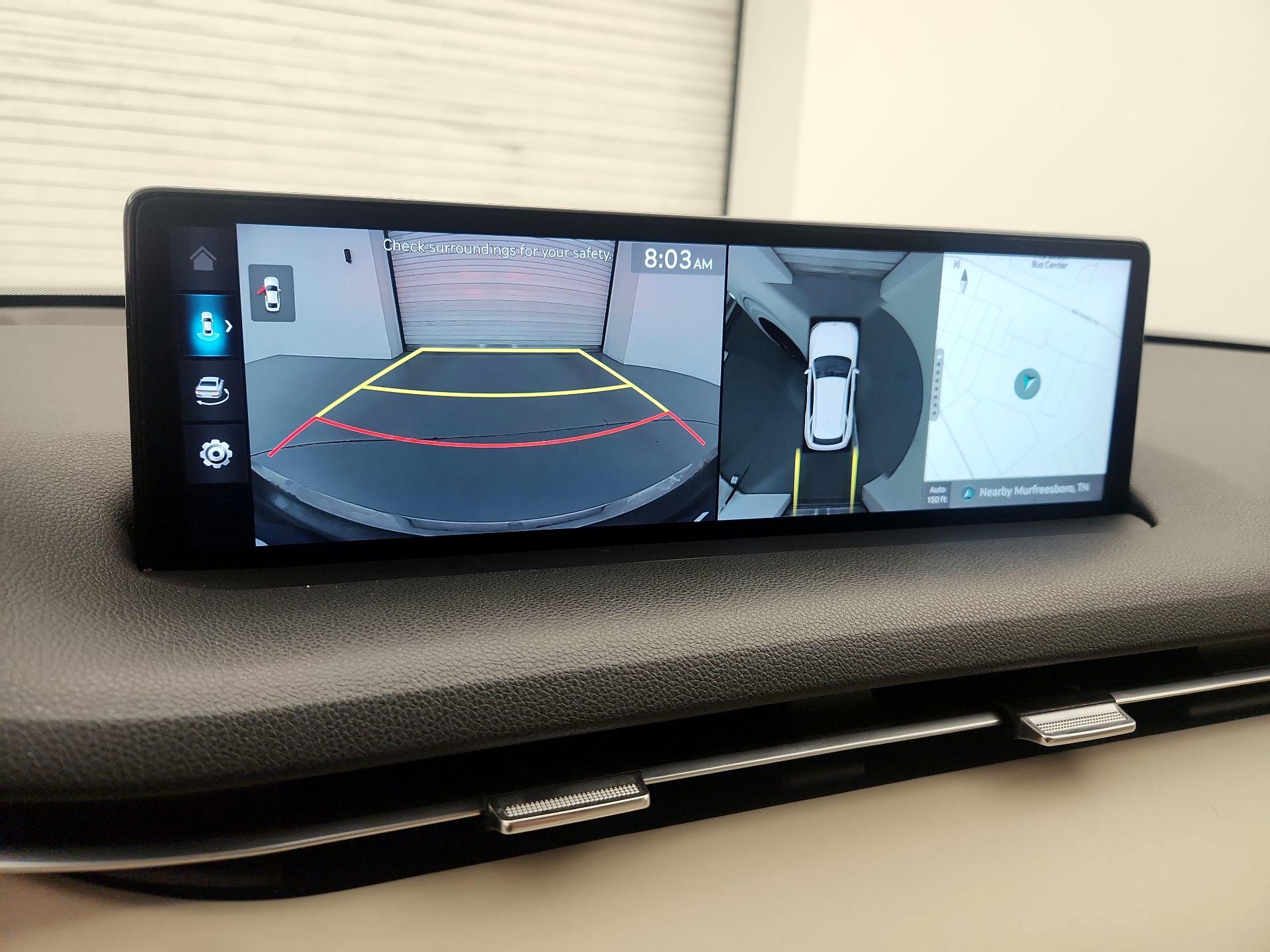 Thumbnail: 2023 Genesis GV70 - 15