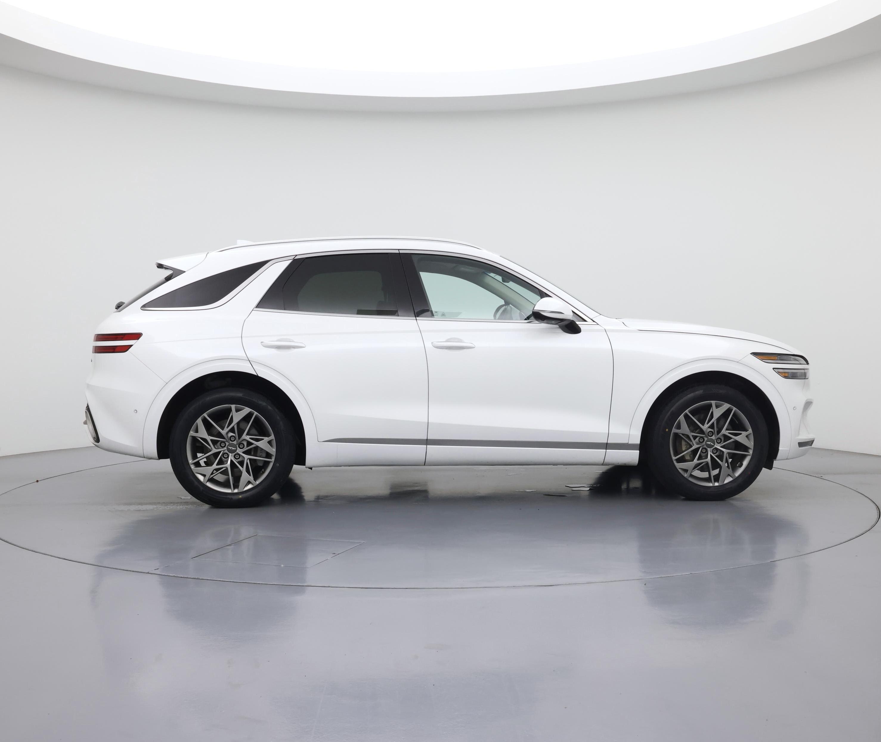 Thumbnail: 2023 Genesis GV70 - 7