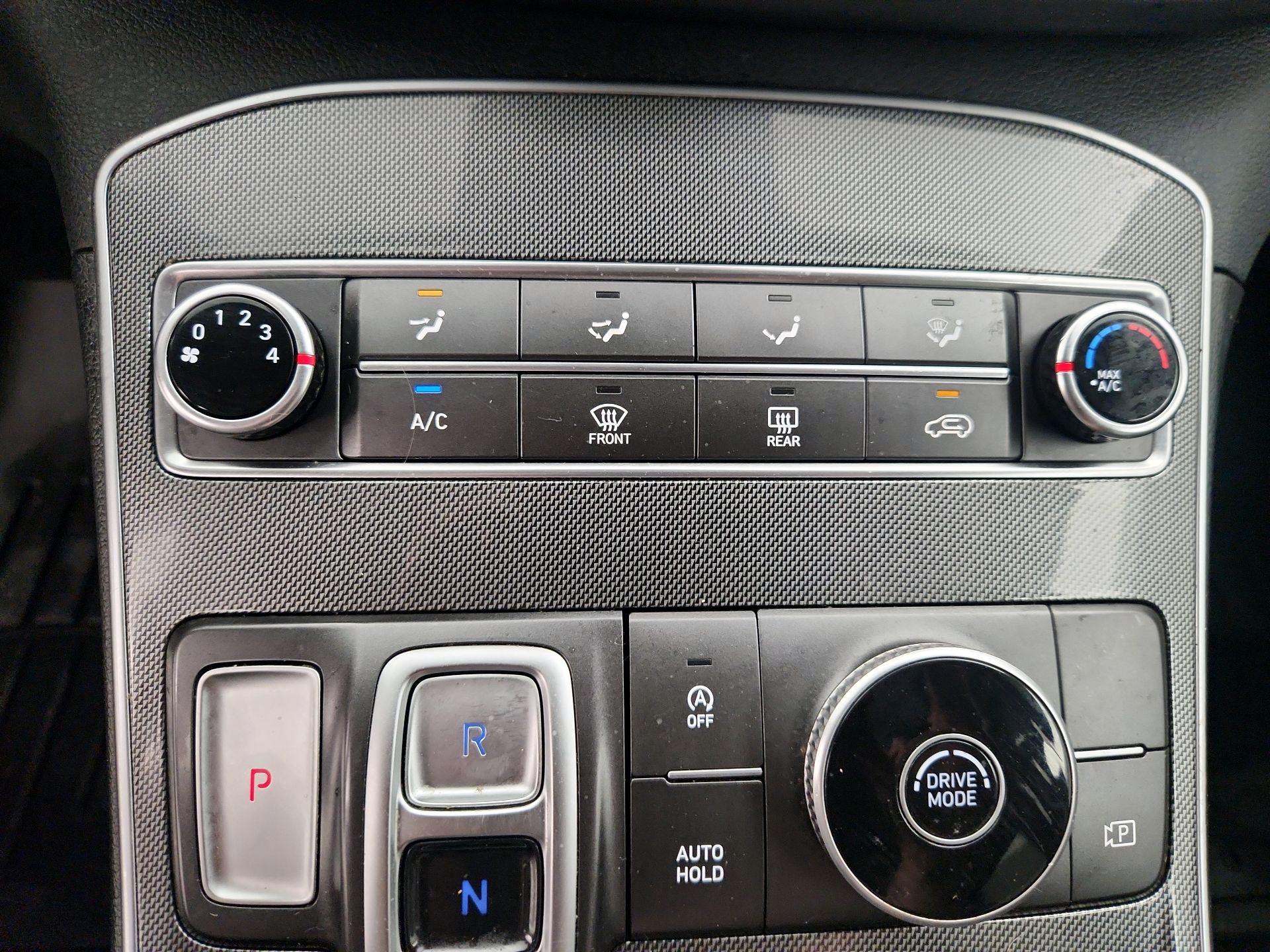 Thumbnail: 2023 Hyundai Santa Fe - 16