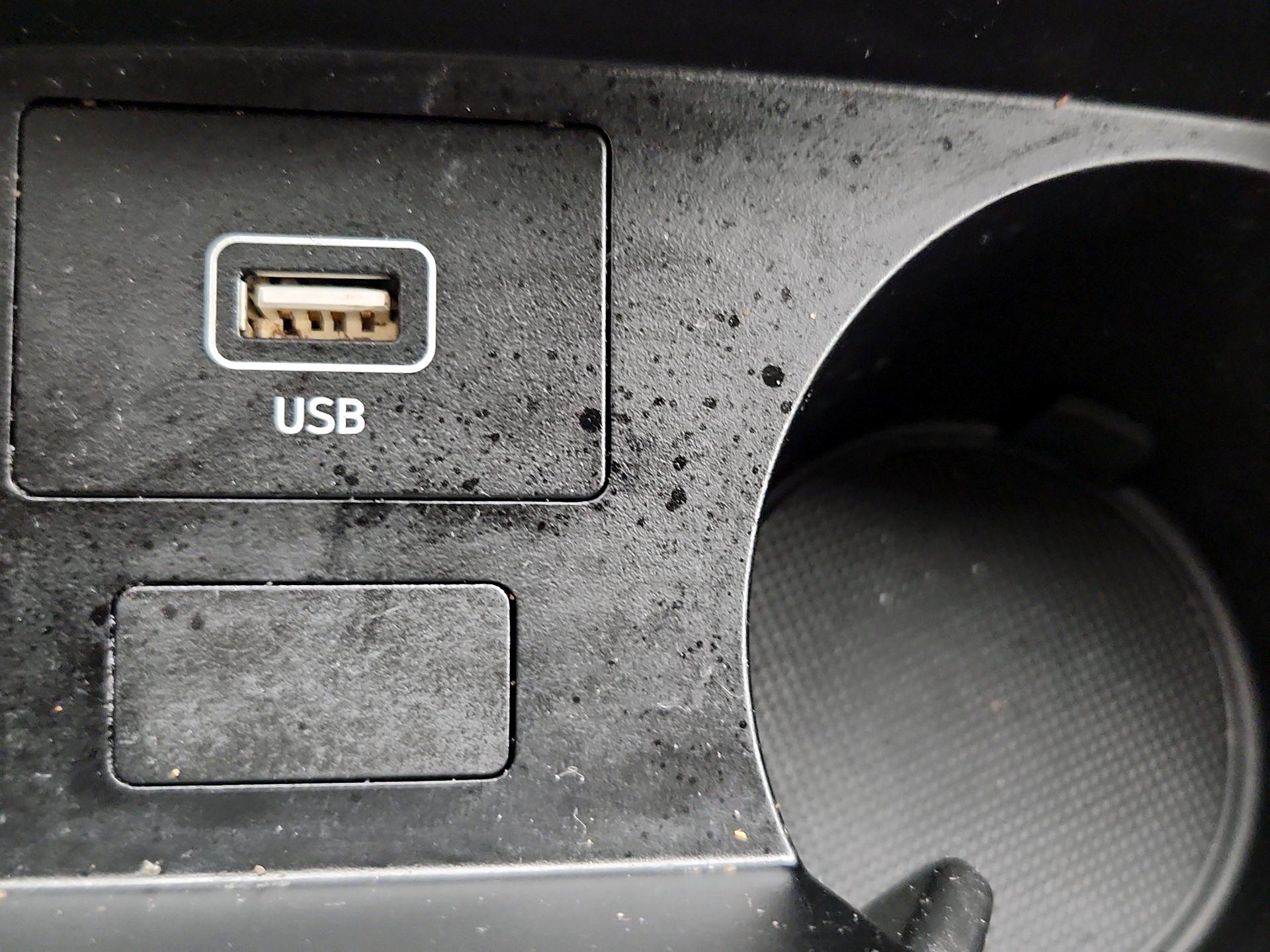 Thumbnail: 2023 Hyundai Santa Fe - 18