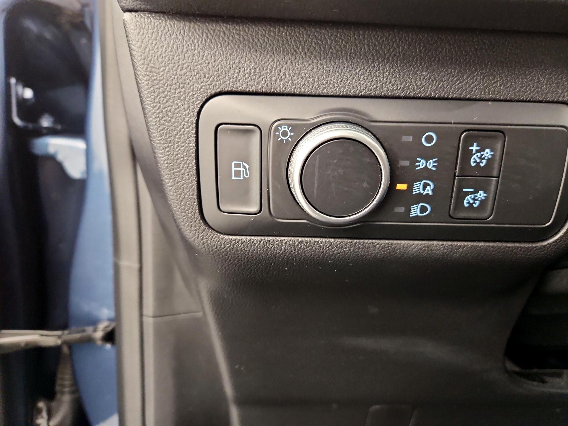 Thumbnail: 2020 Ford Escape - 13