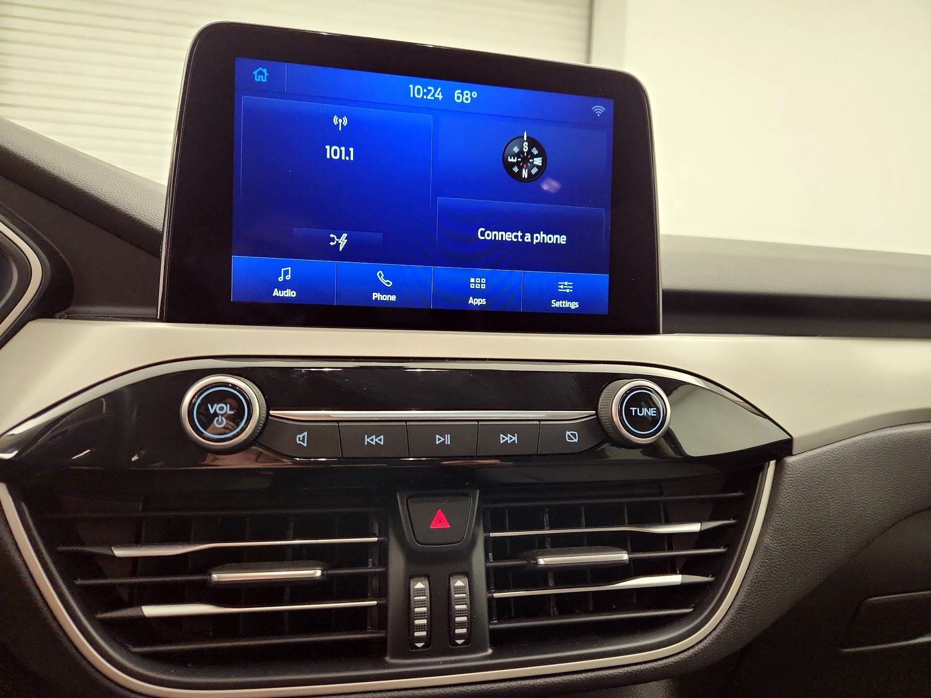 Thumbnail: 2020 Ford Escape - 15