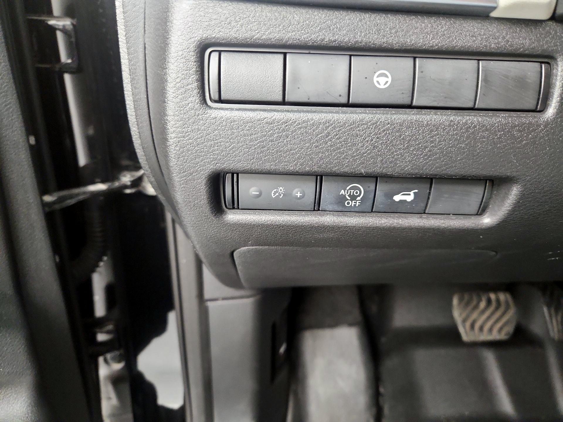 Thumbnail: 2023 Nissan Rogue - 13