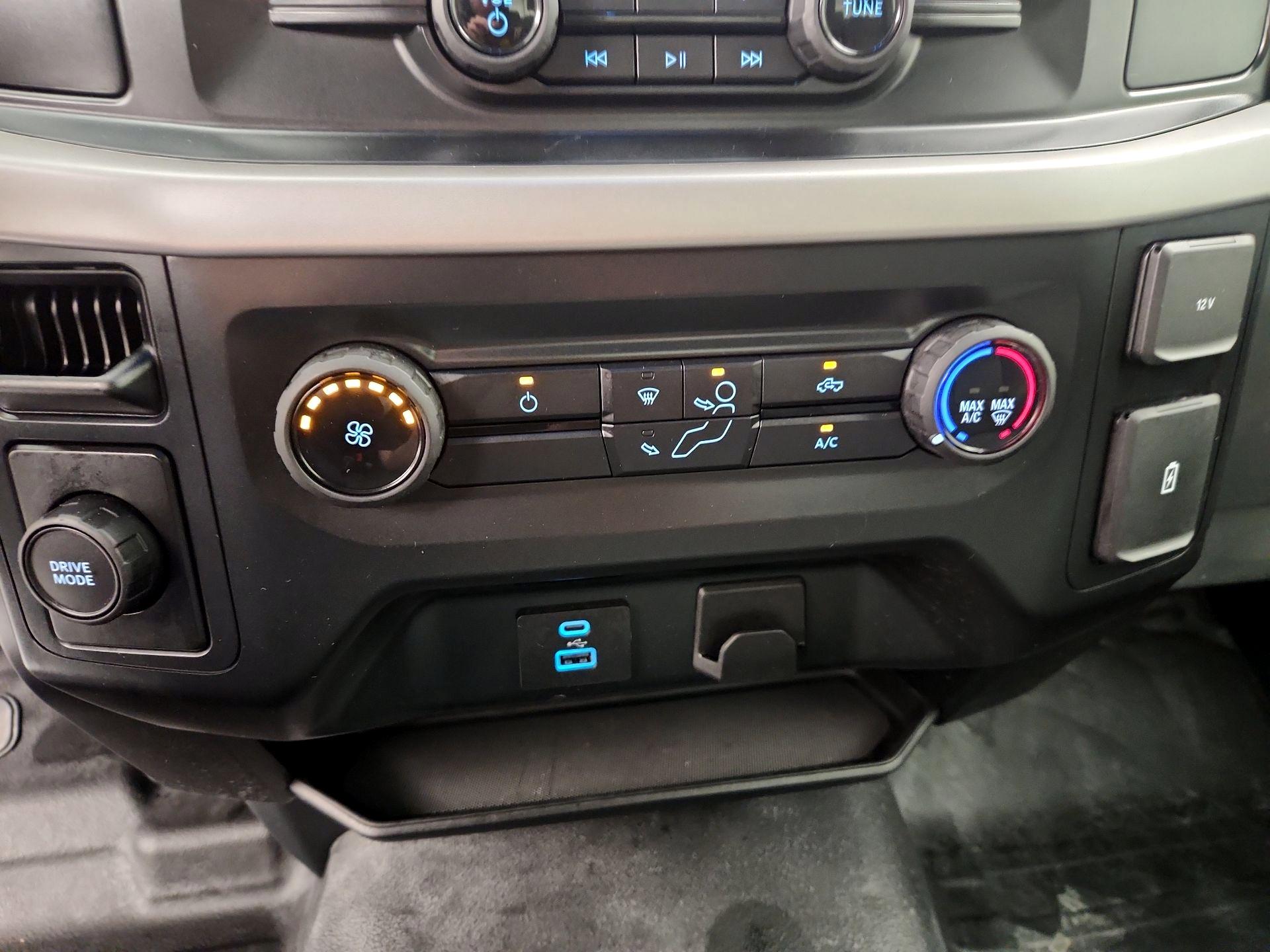 Thumbnail: 2022 Ford F-150 - 16