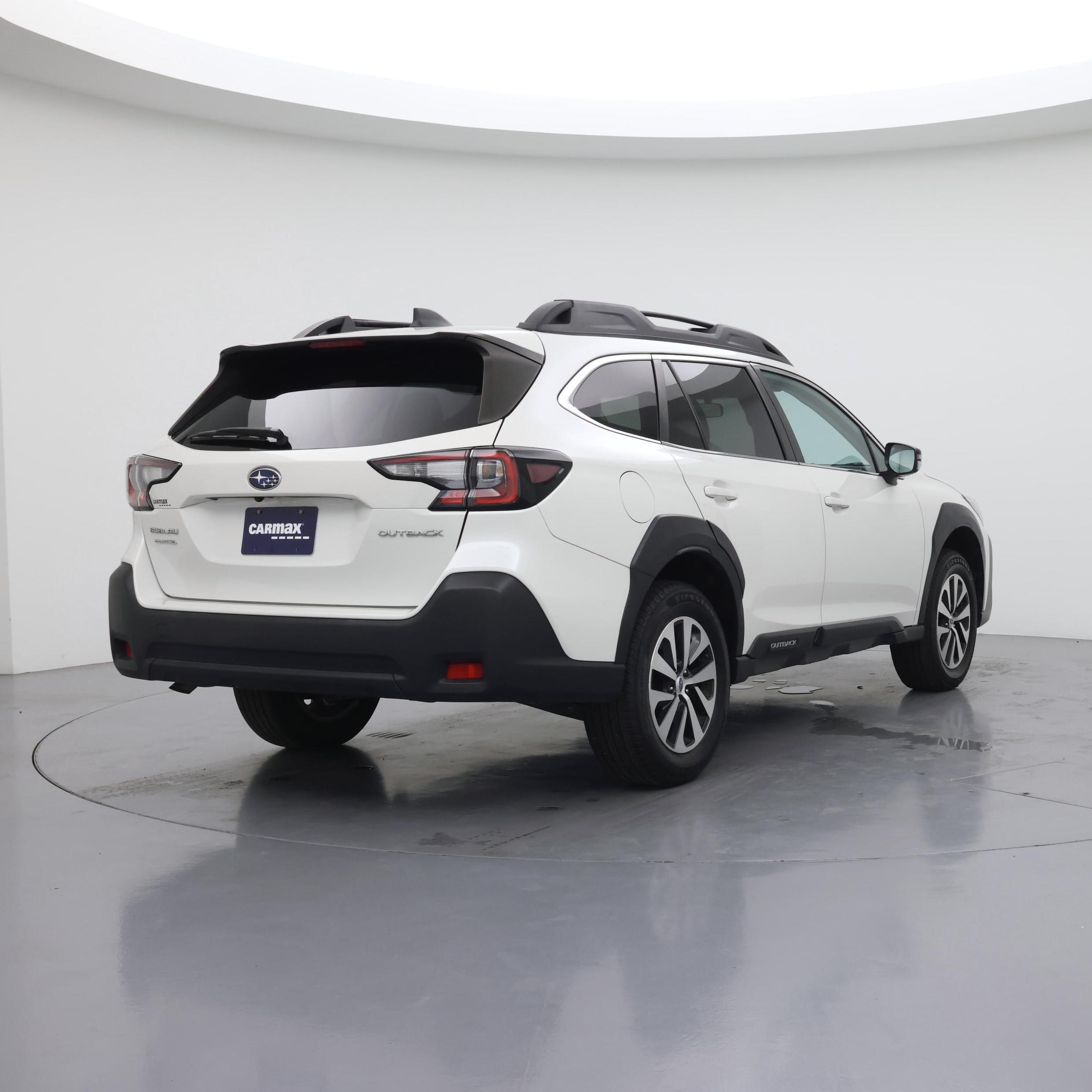 Thumbnail: 2023 Subaru Outback - 8