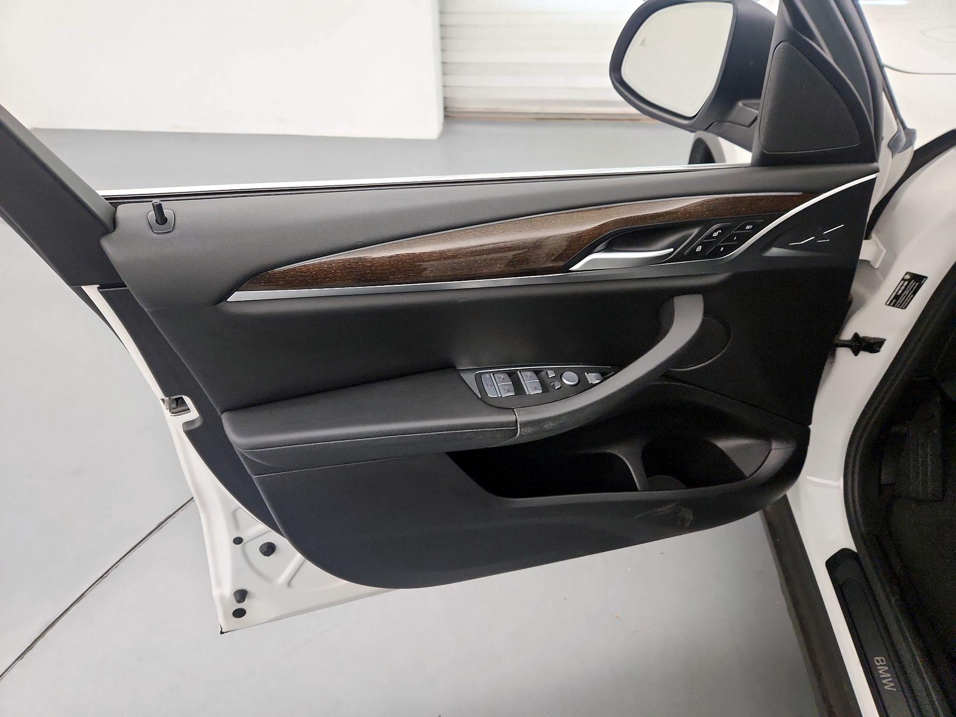 Thumbnail: 2022 BMW X3 - 12