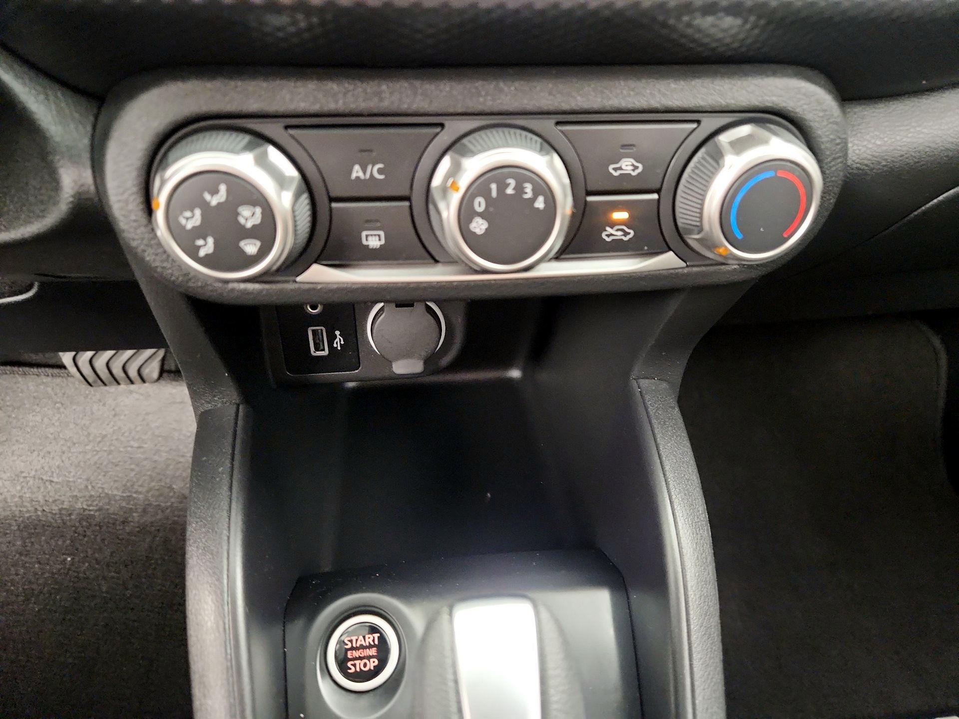 Thumbnail: 2024 Nissan Kicks - 16