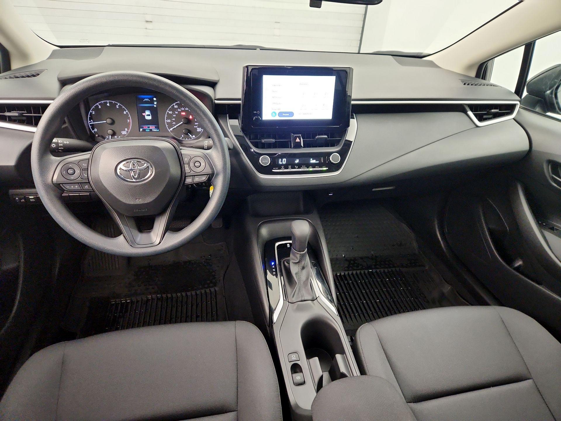 Thumbnail: 2025 Toyota Corolla - 9