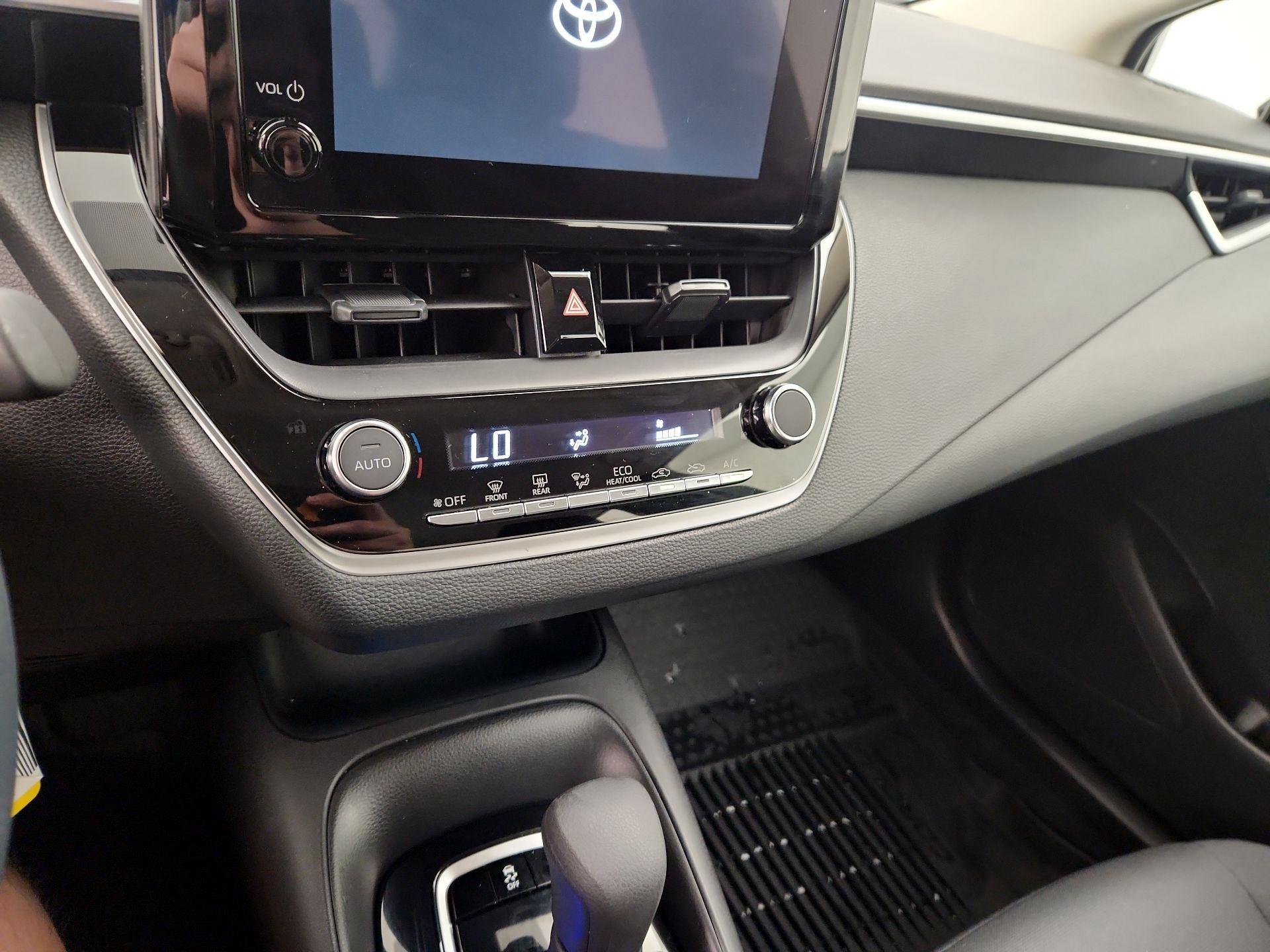 Thumbnail: 2025 Toyota Corolla - 16